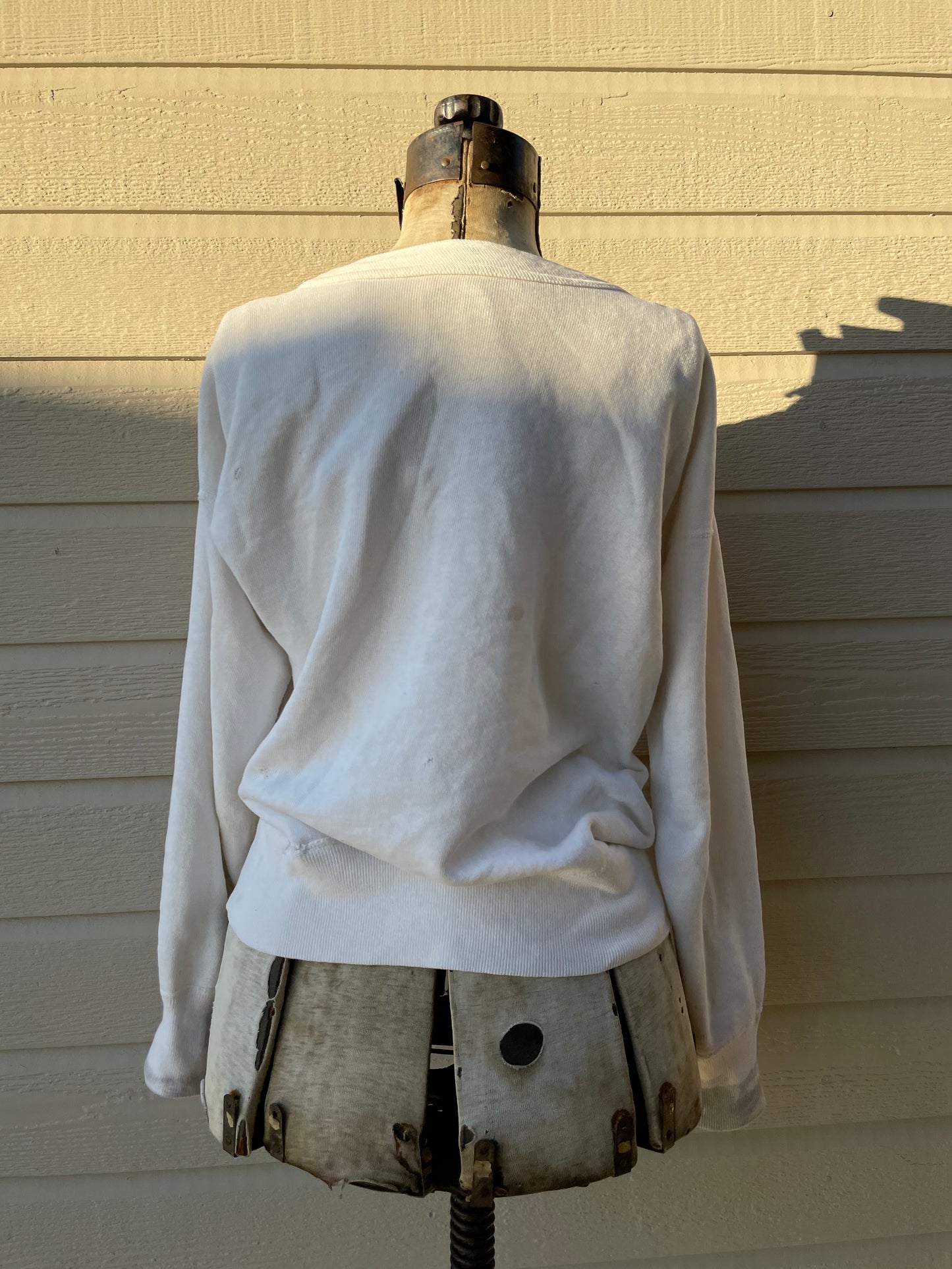 1950s V Stitch Sweatshirt