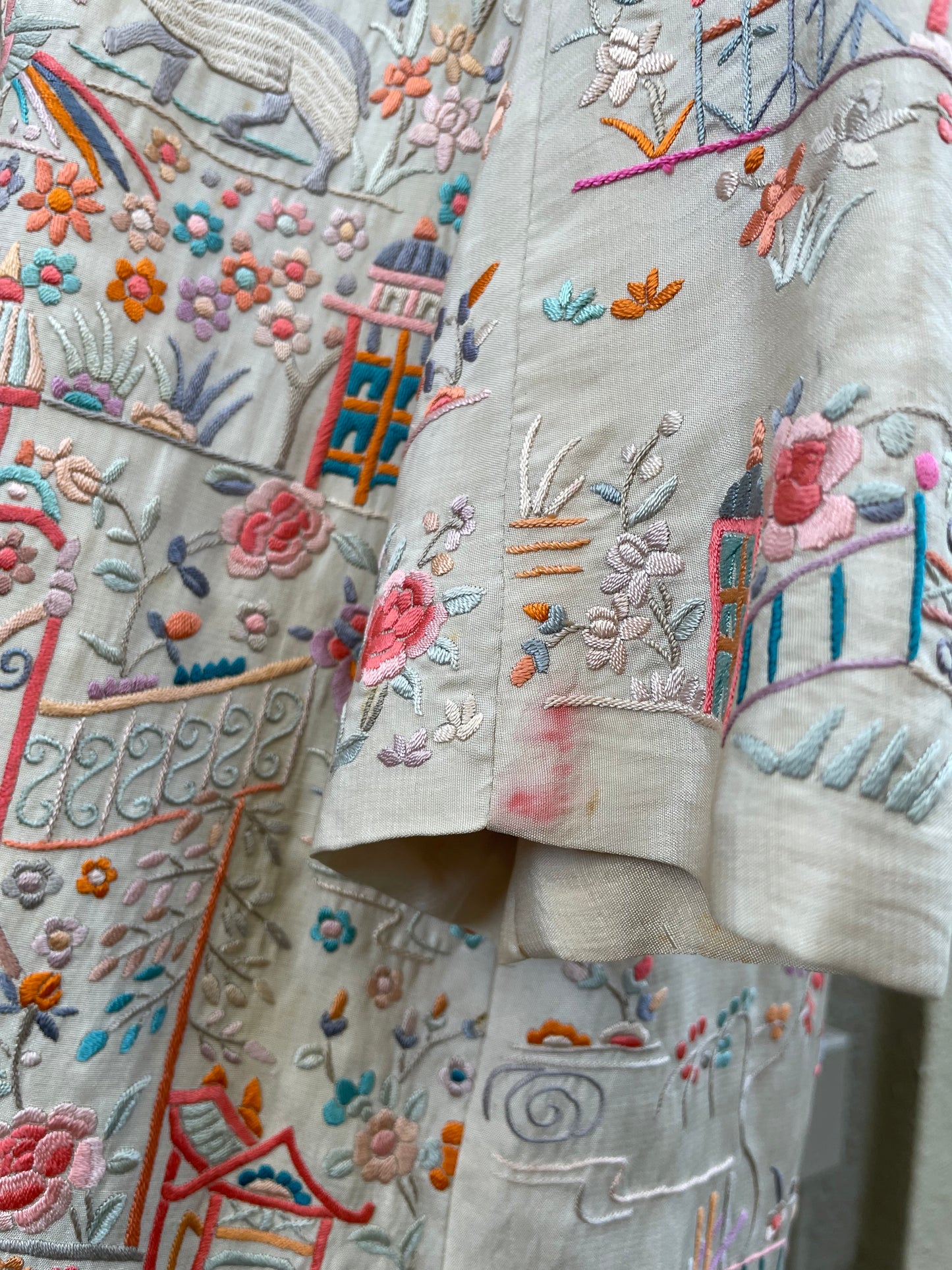 1920s Densely Embroidered Chinese Silk Coat