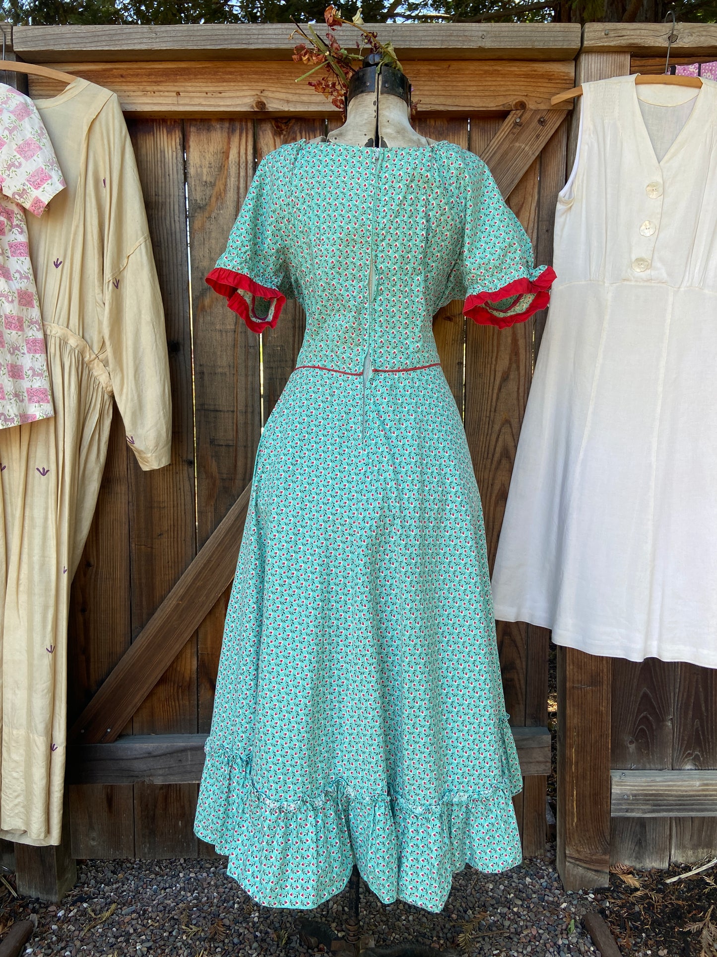 1940s Feedsack Tiered Western Priaire Dress