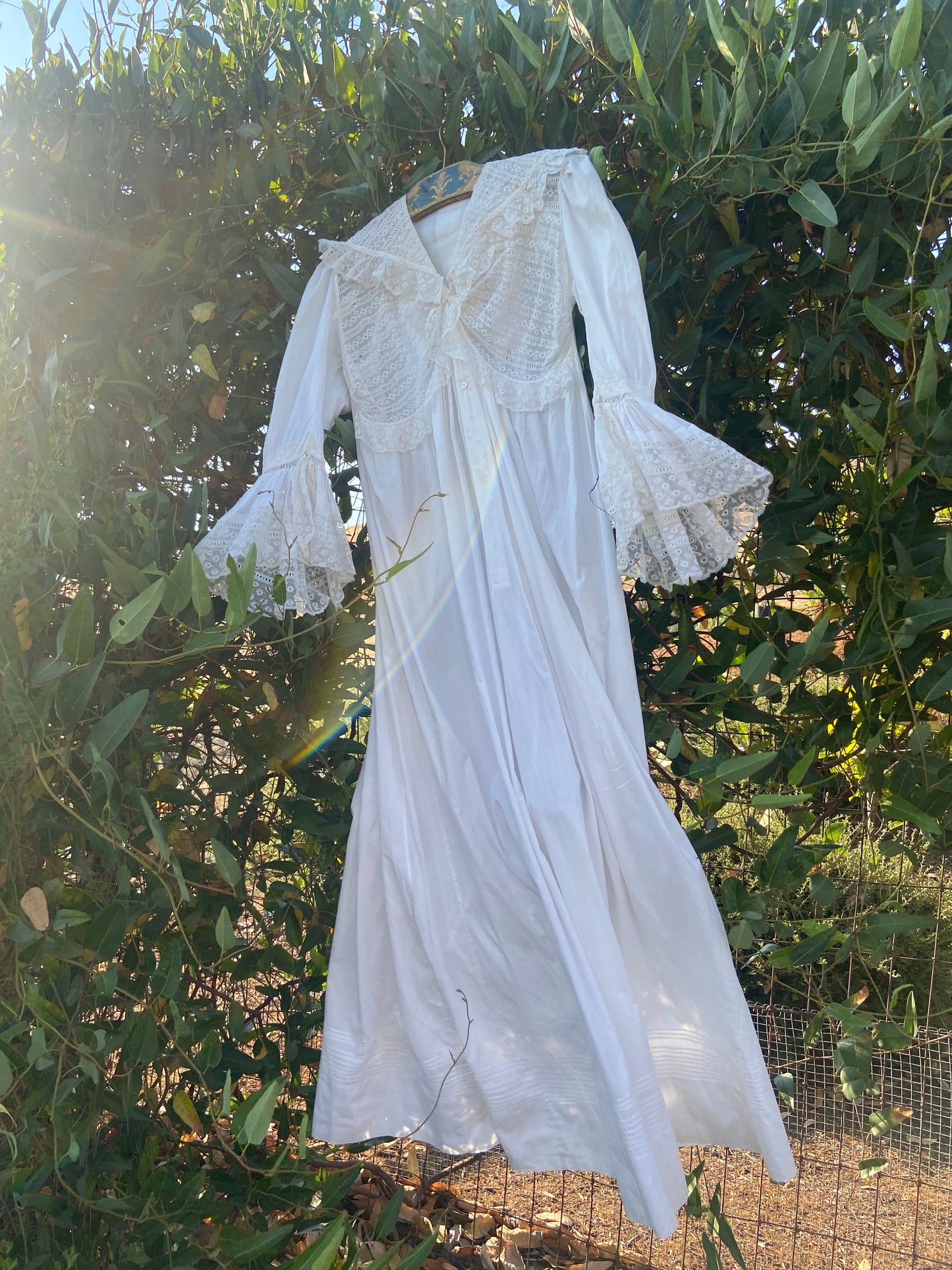 1890s Trousseau Cotton Leg O Mutton Gown