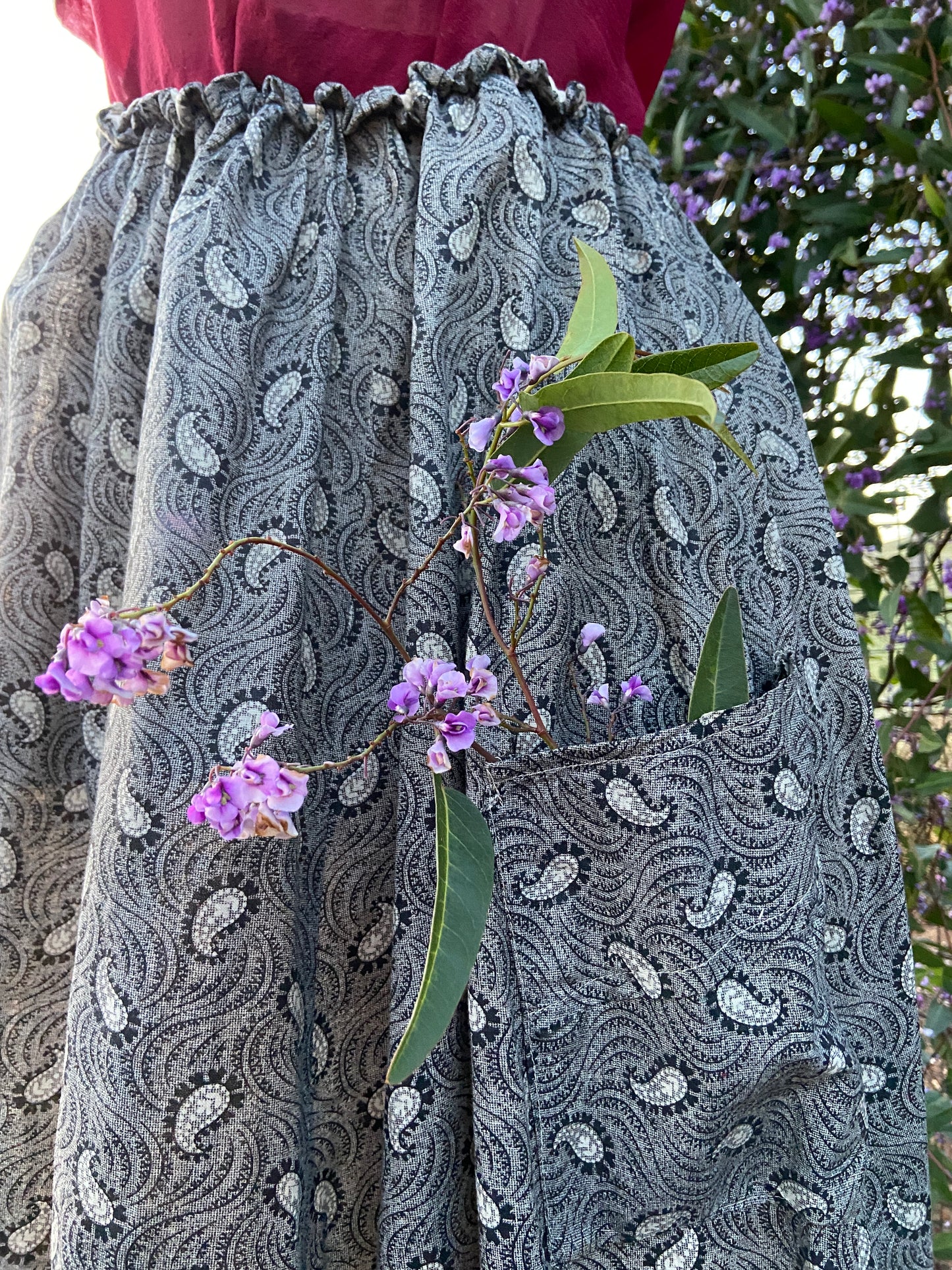 Antique 19th C Paisley Calico Skirt wth Hip Pocket