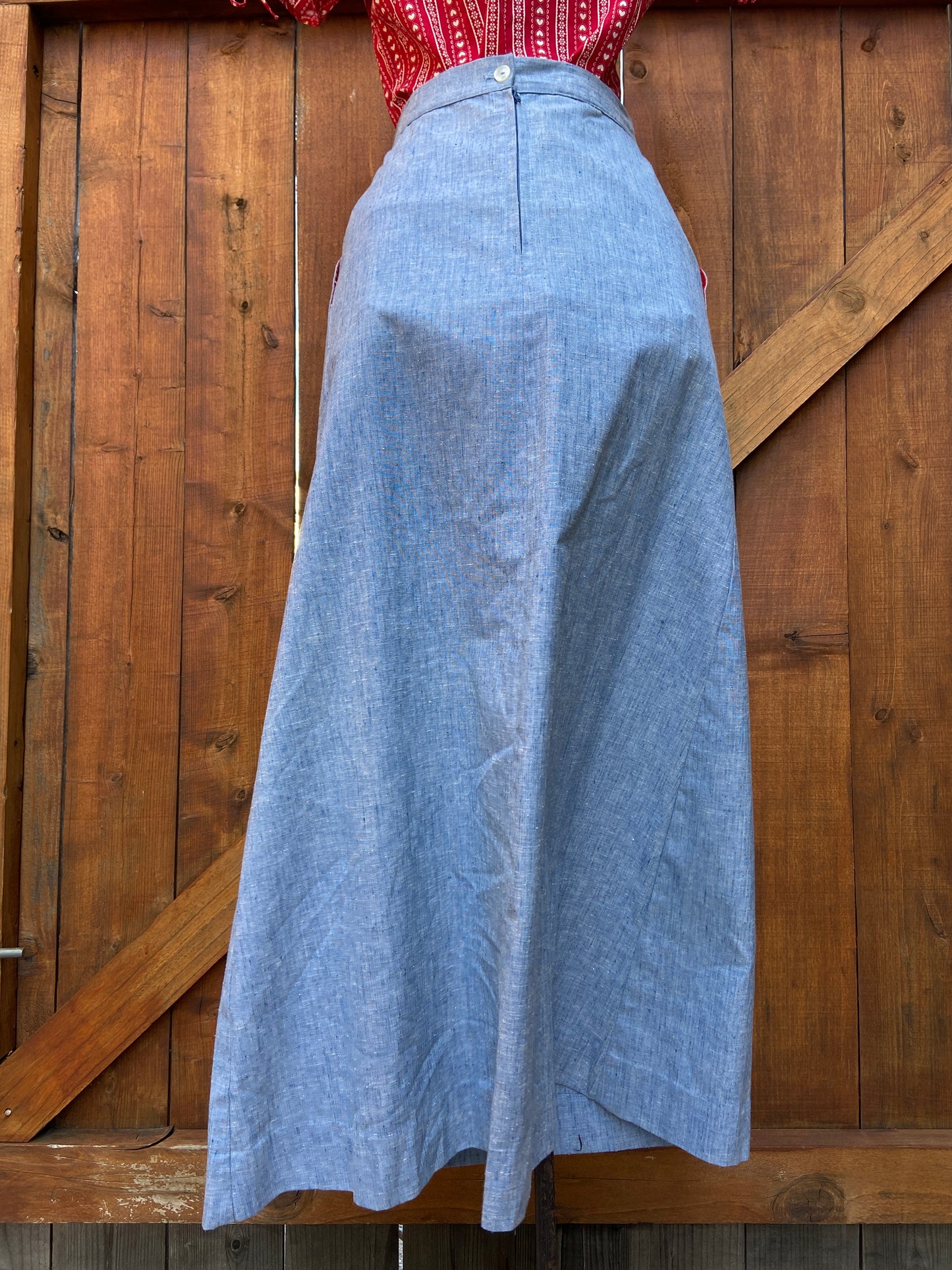 1960s Chambray A-Line Skirt With Pockets