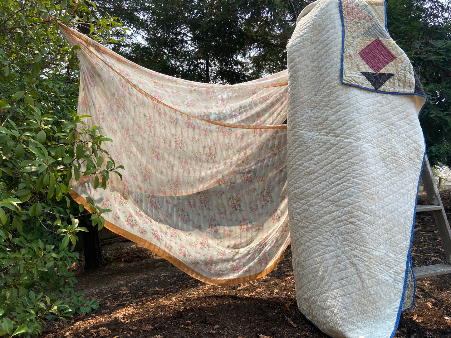 Antique 'Snail Trail' Pieced Calico Quilt
