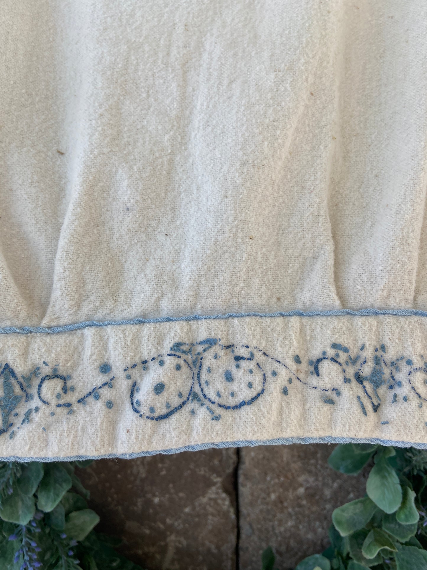 1940s Scandinavian Hand Painted Fleece Blouse