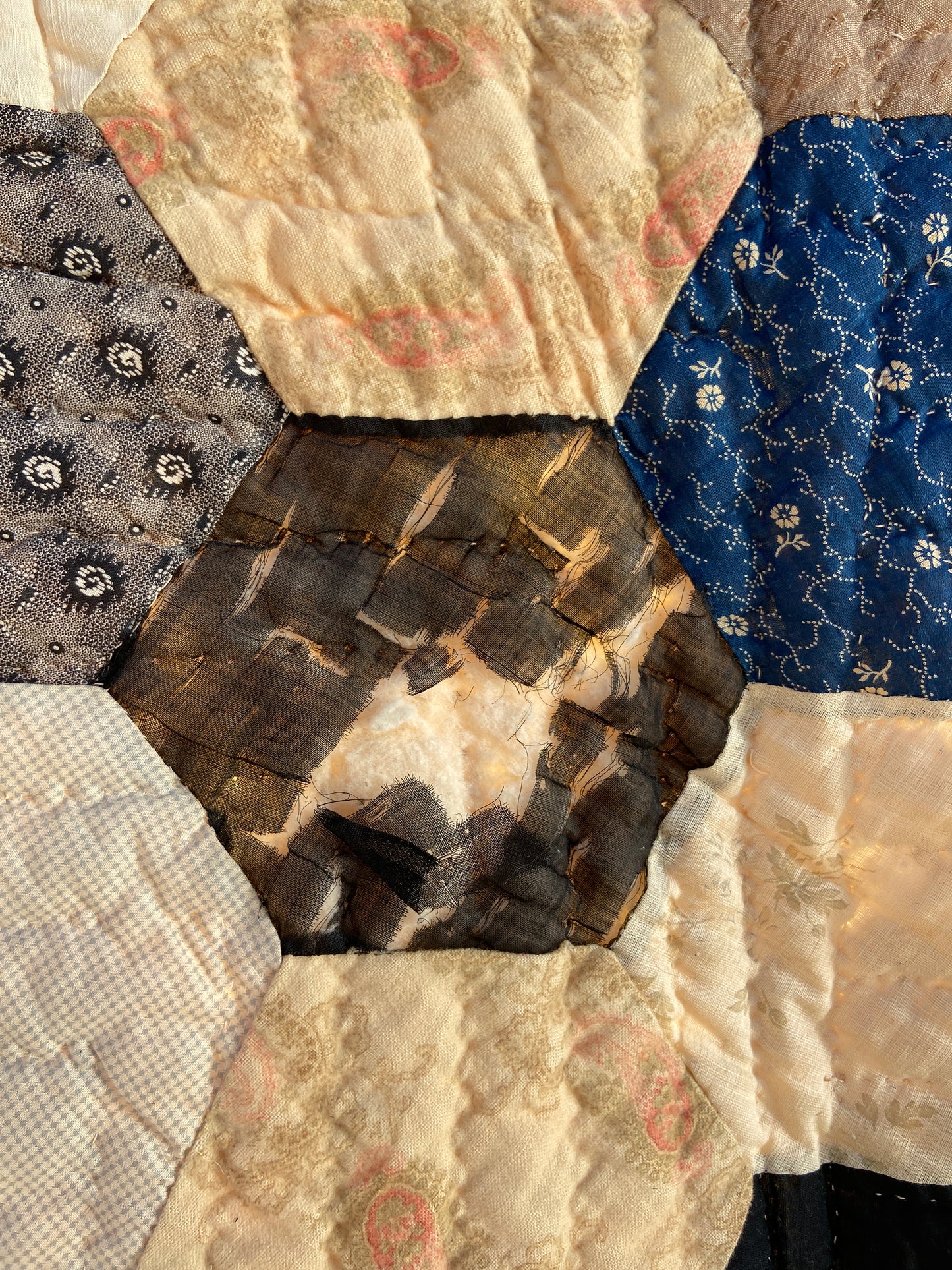 1900-30s Octagon Flower Calico Quilt/Bedspread