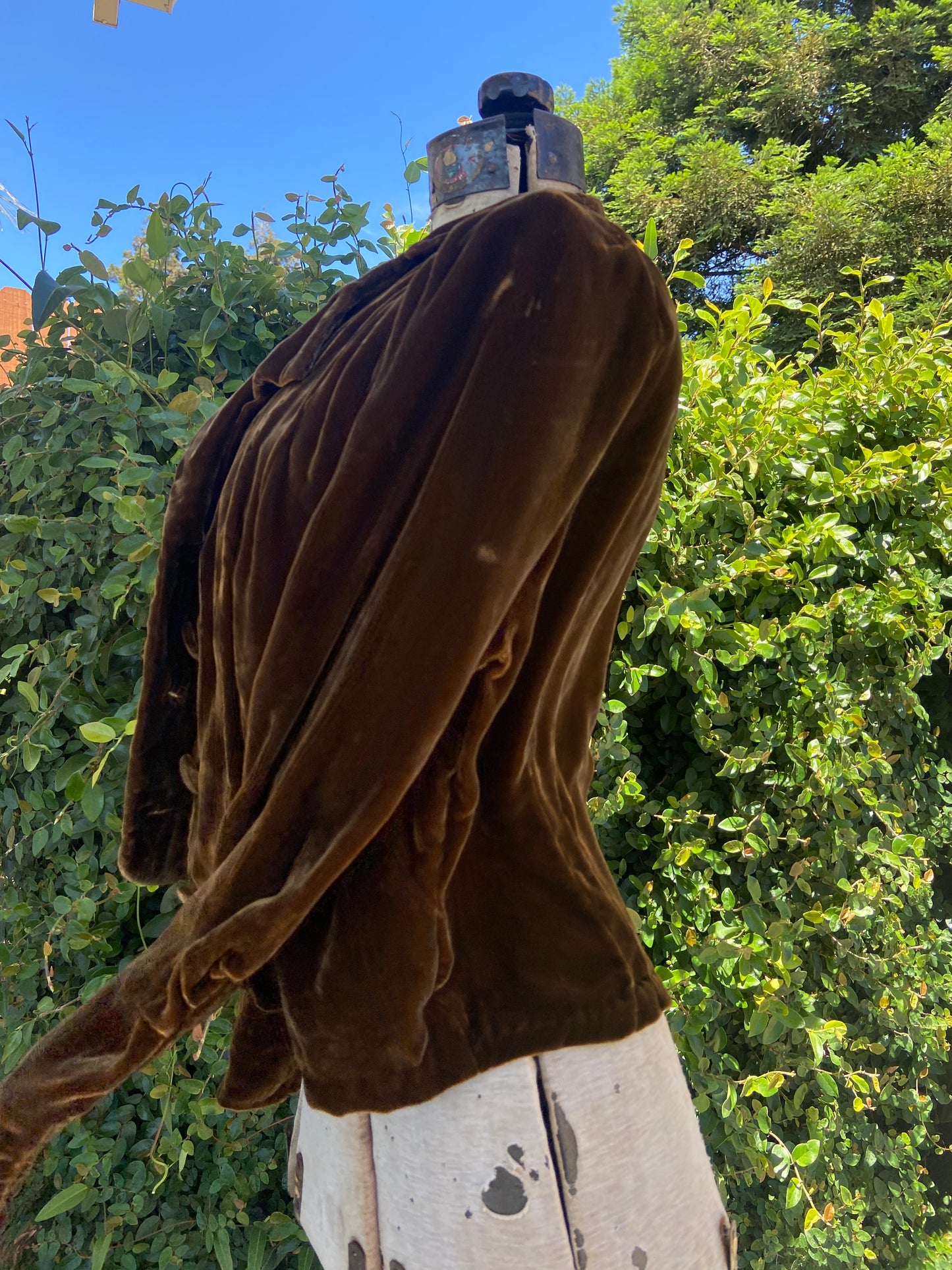 30s/40s Golden Brown Crushed Velvet Jacket