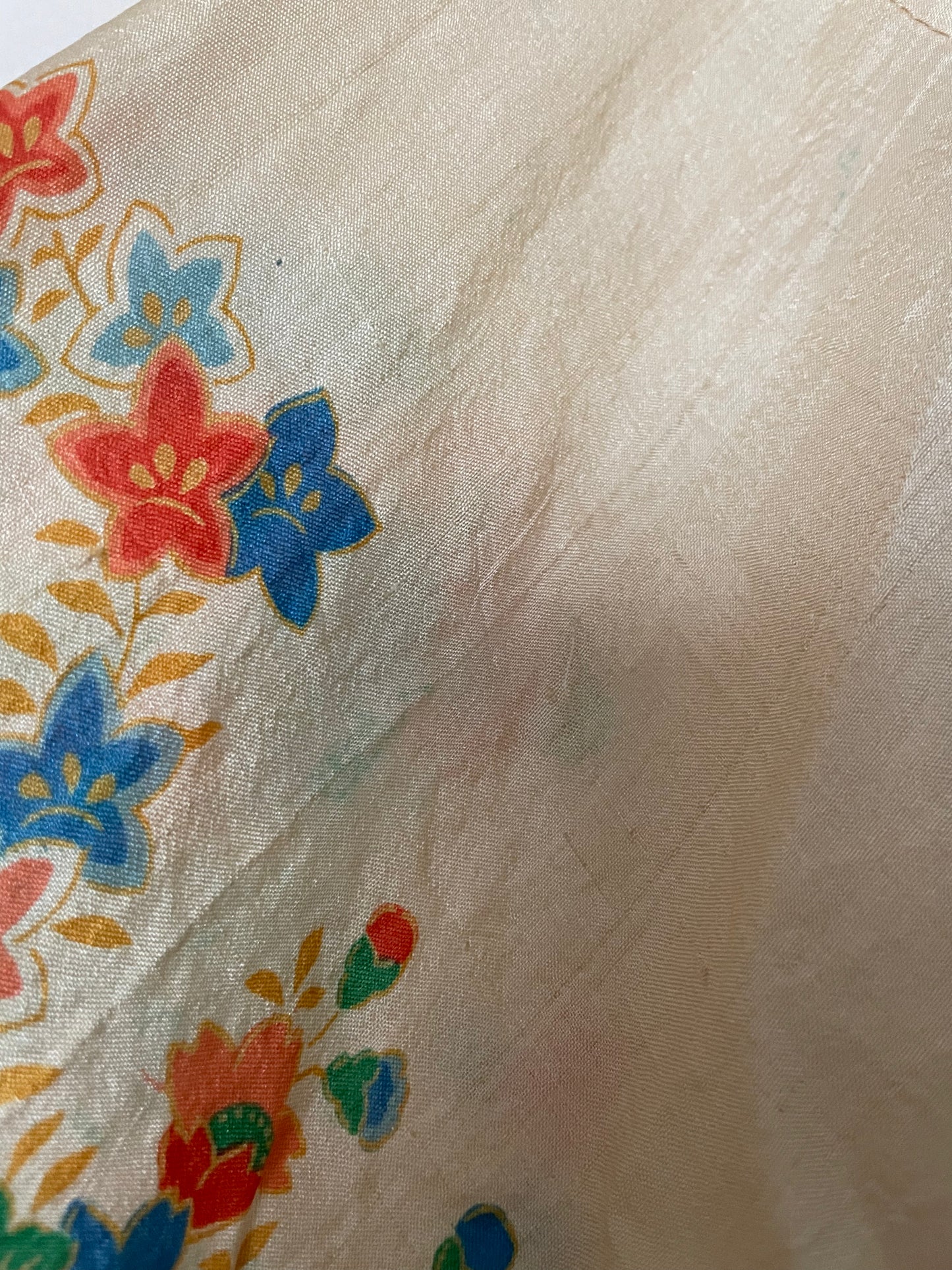 ~ Reserved~ 1930s Japanese Pongee Silk Robe Chrysanthemums