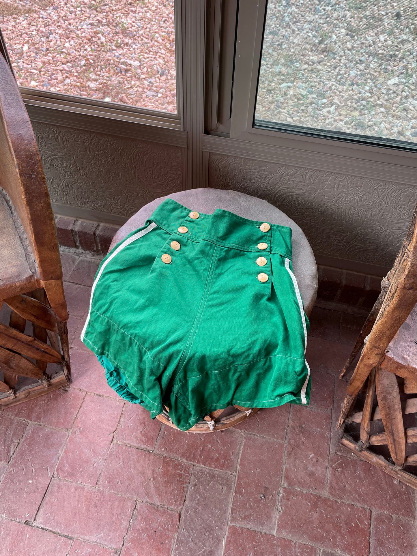1940s Kelly Green Fall Front Sportswear Shorts