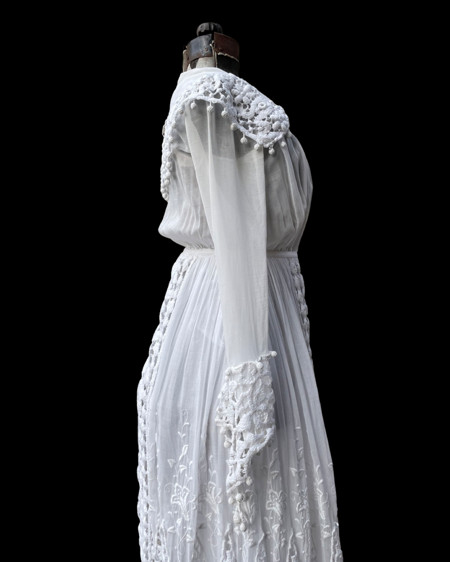 1910s Embroidered Crochet Lace Sailor Collar Cotton Lawn Dress