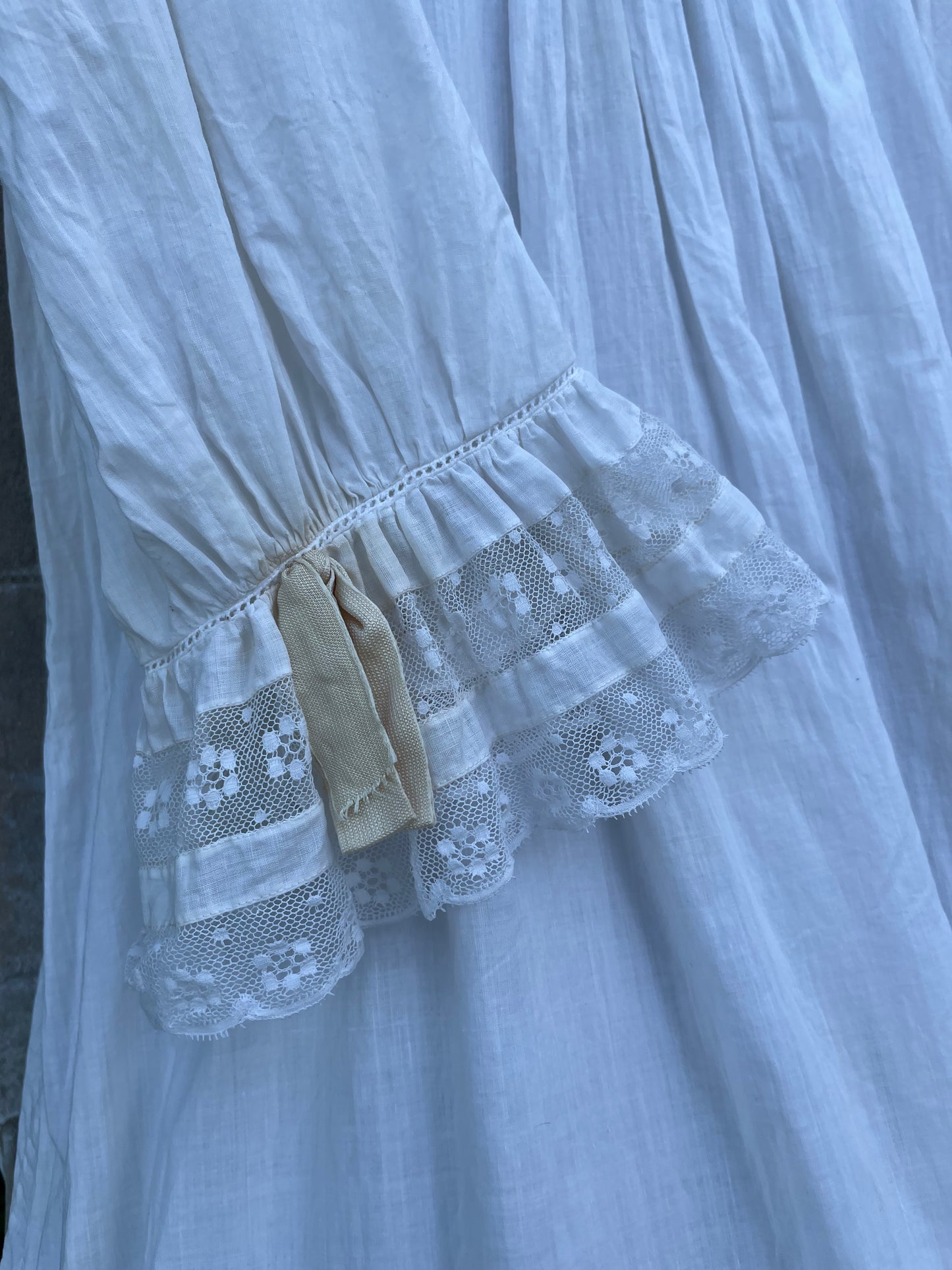 Antique Edwardian Cotton & Lace Boudoir Gown