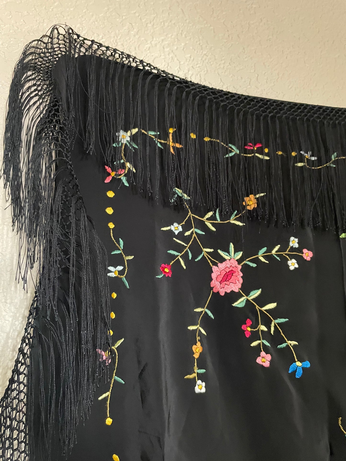 1930s Embroidered Rayon Fringe Piano Shawl