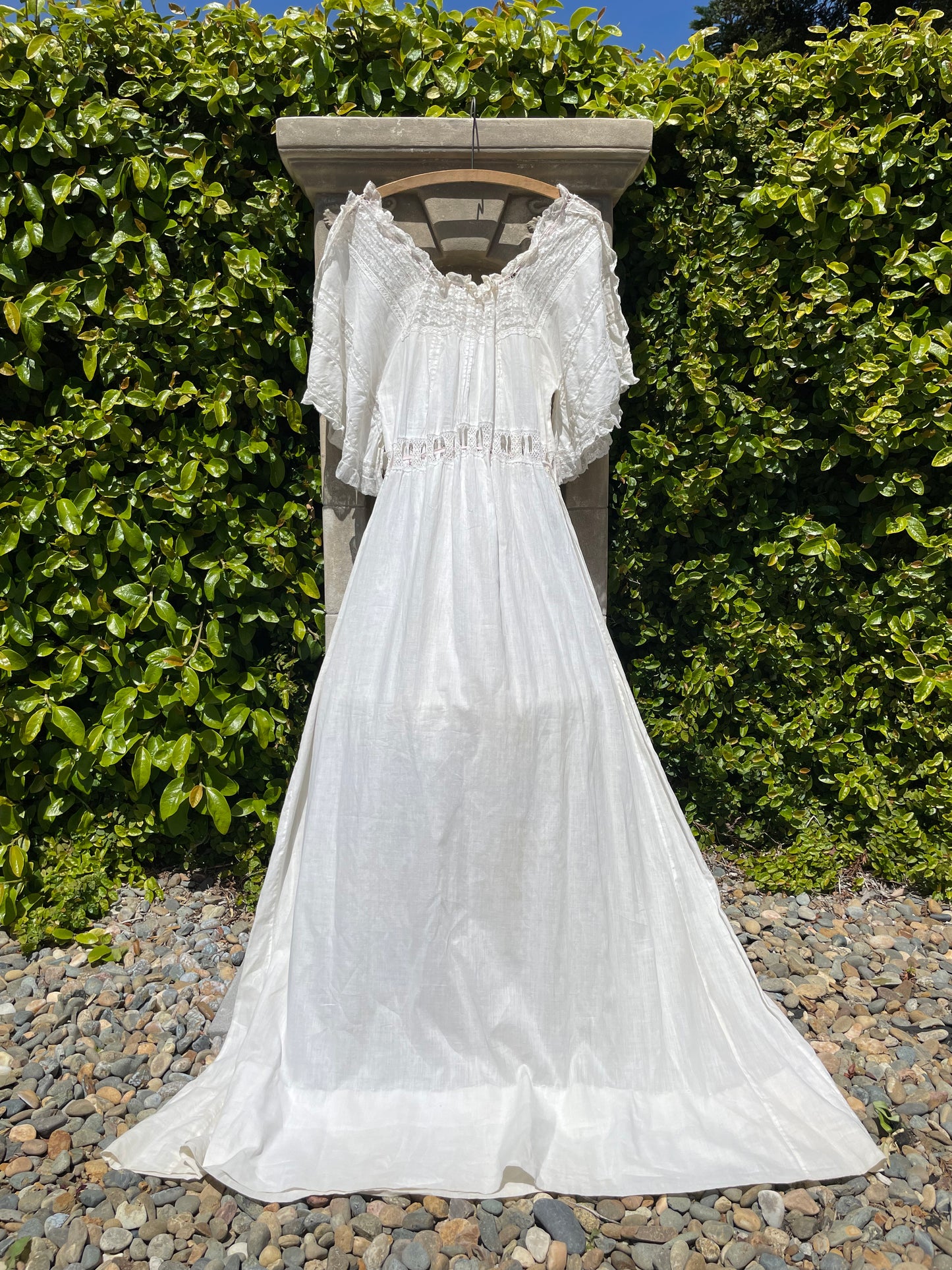 Edwardian Tie Waist Angel Sleeve Fine Cotton & Lace Negligee