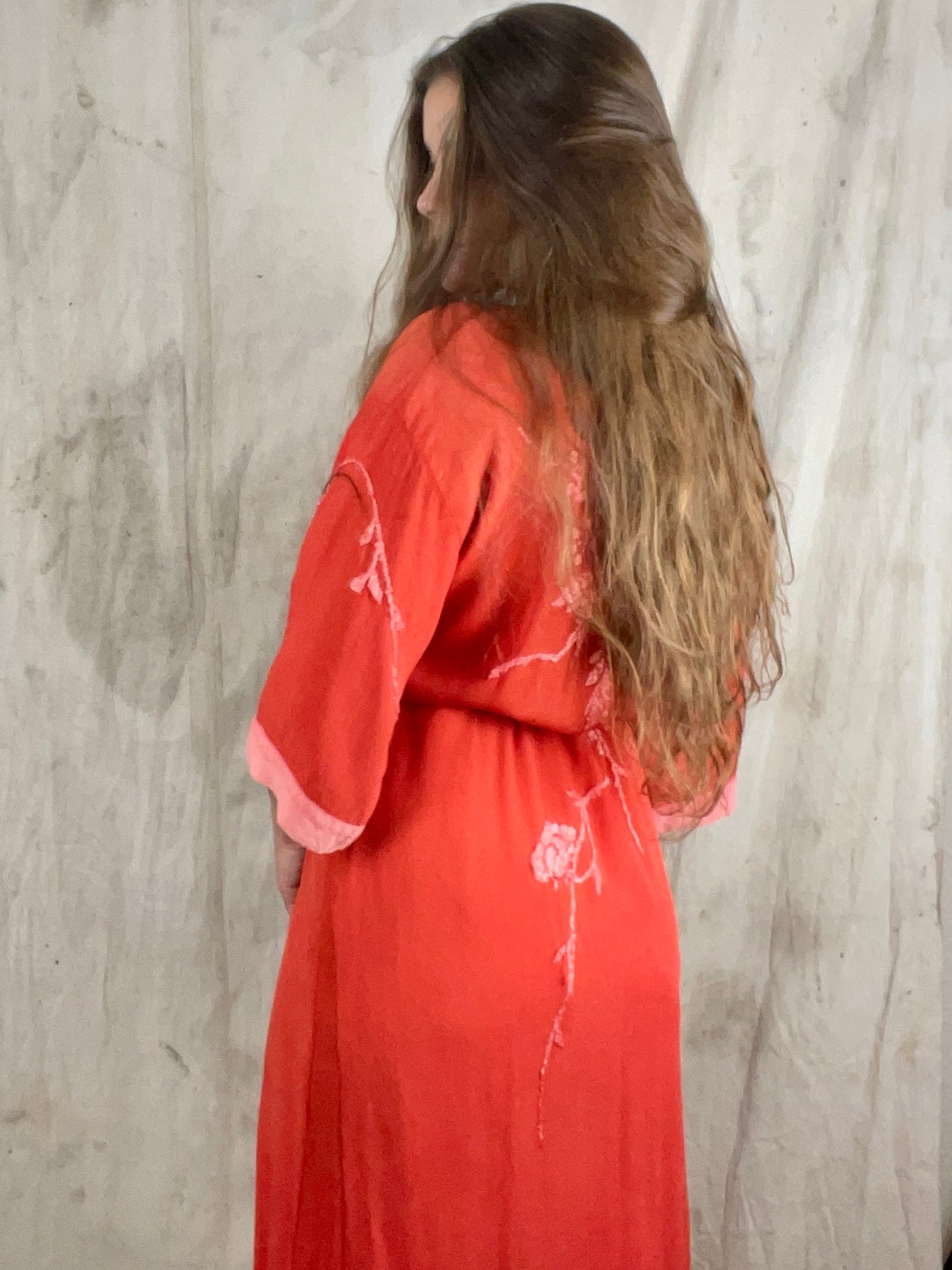 1930s/ 1940s Rayon Crepe Japanese Embroidered Robe Dressing Gown