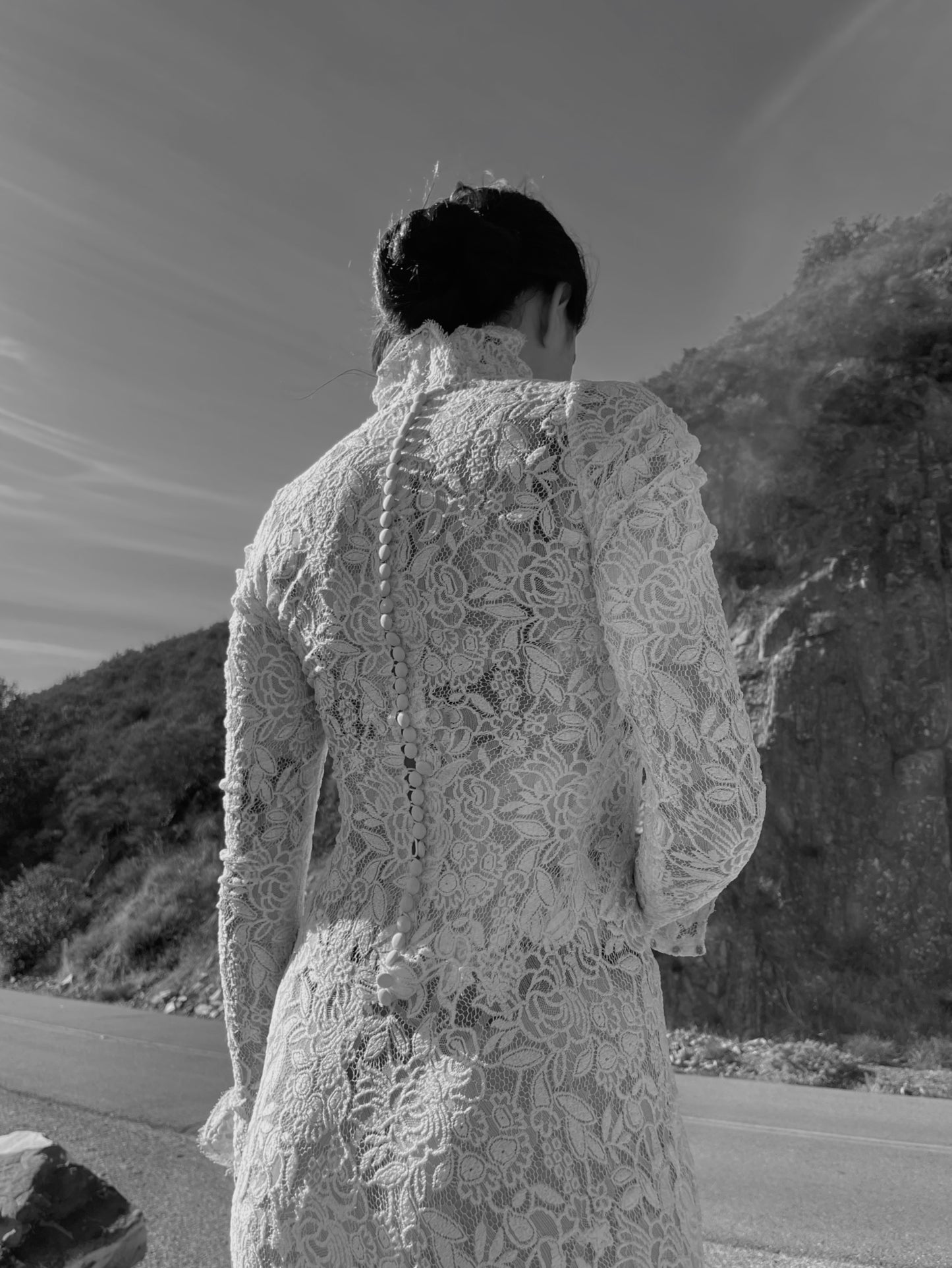 1930s Ivory Lace Button Back Trained Wedding Gown