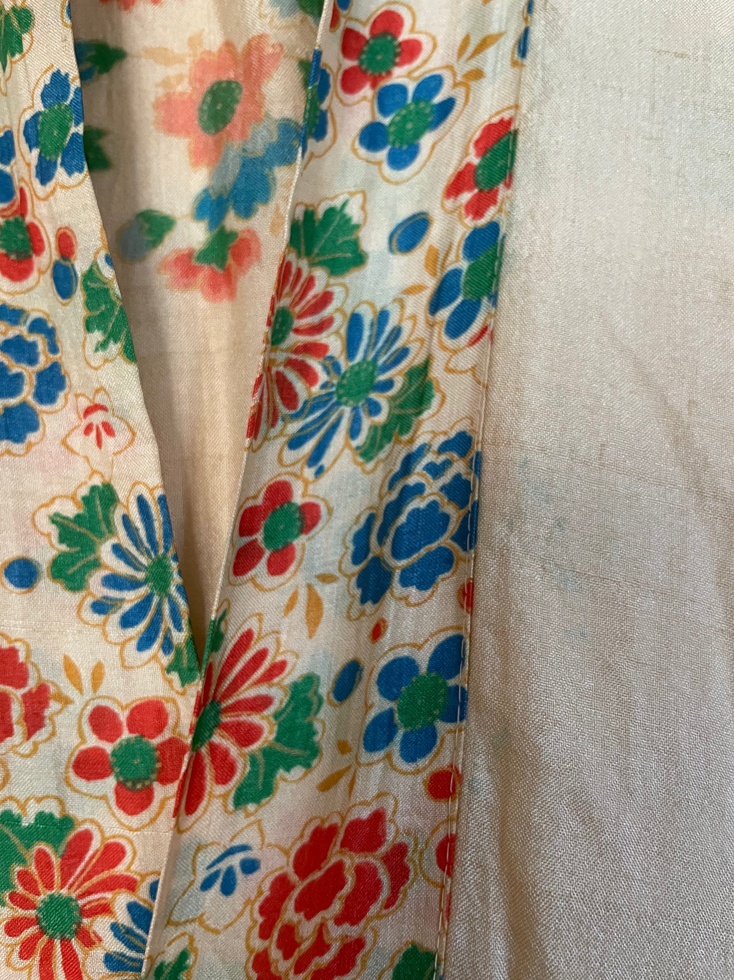 ~ Reserved~ 1930s Japanese Pongee Silk Robe Chrysanthemums