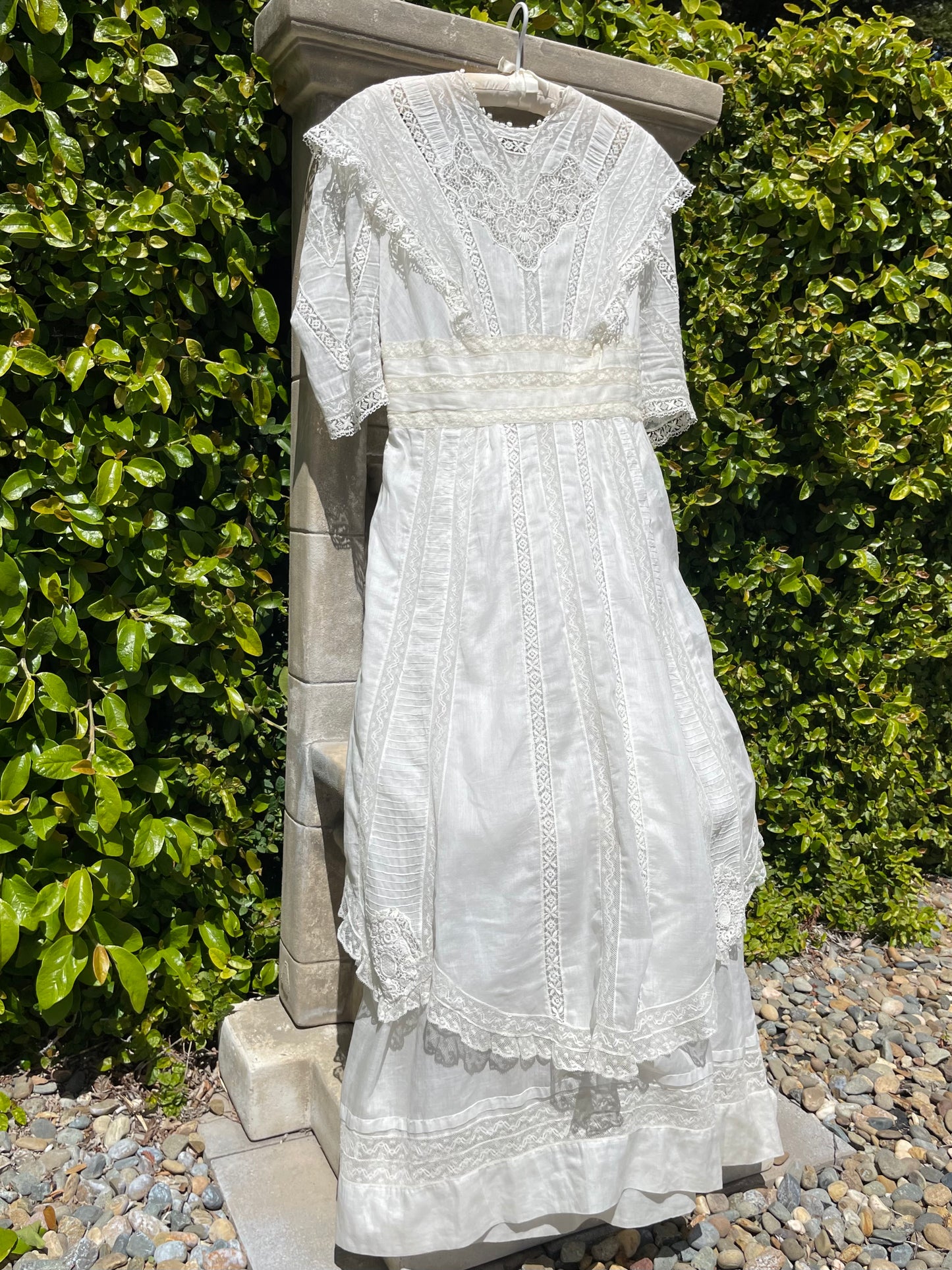 Edwardian Cotton Lawn Lace Trim Capelet Day Dress