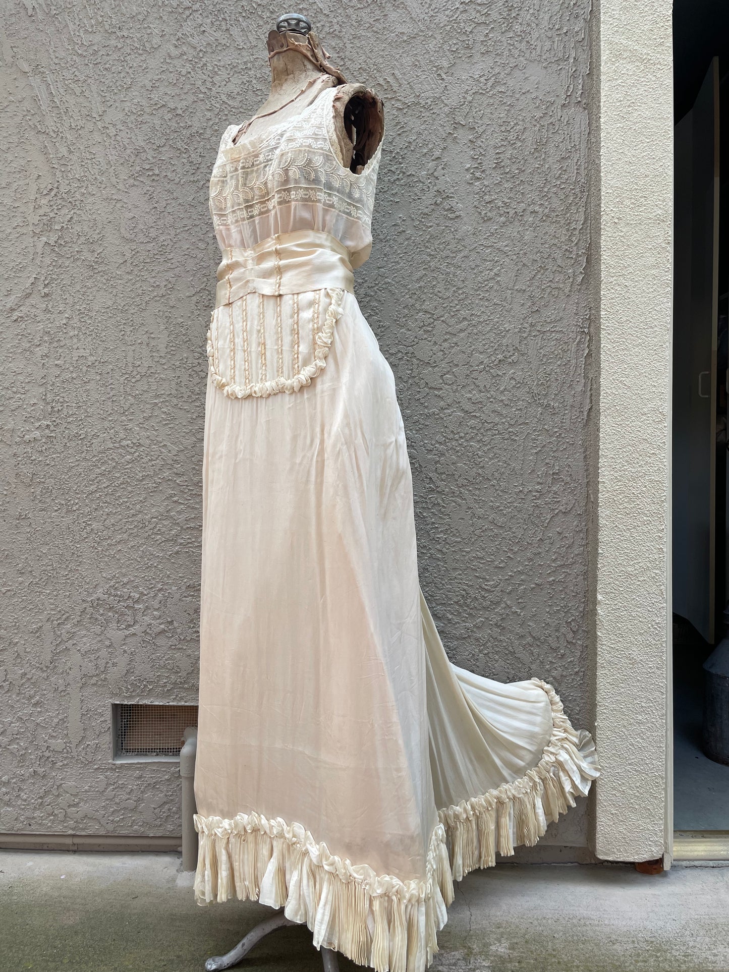 Rare 1890-1900s Two Piece Silk Wedding Ensemble Gown Jacket