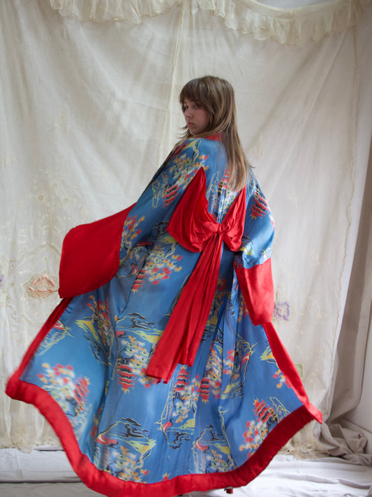 1930s Japanese Floor length Kimono Sleeve Bow-back Dressing Gown
