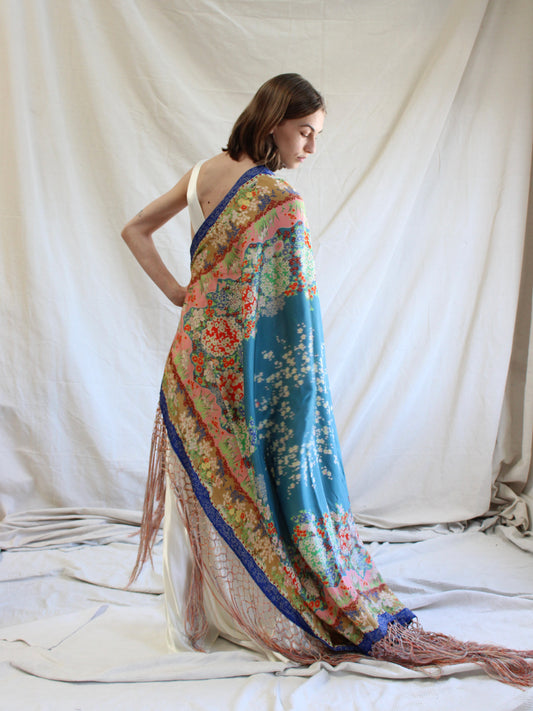 Antique 1920s Japanese Florals Printed Silk Knotted Fringe Shawl