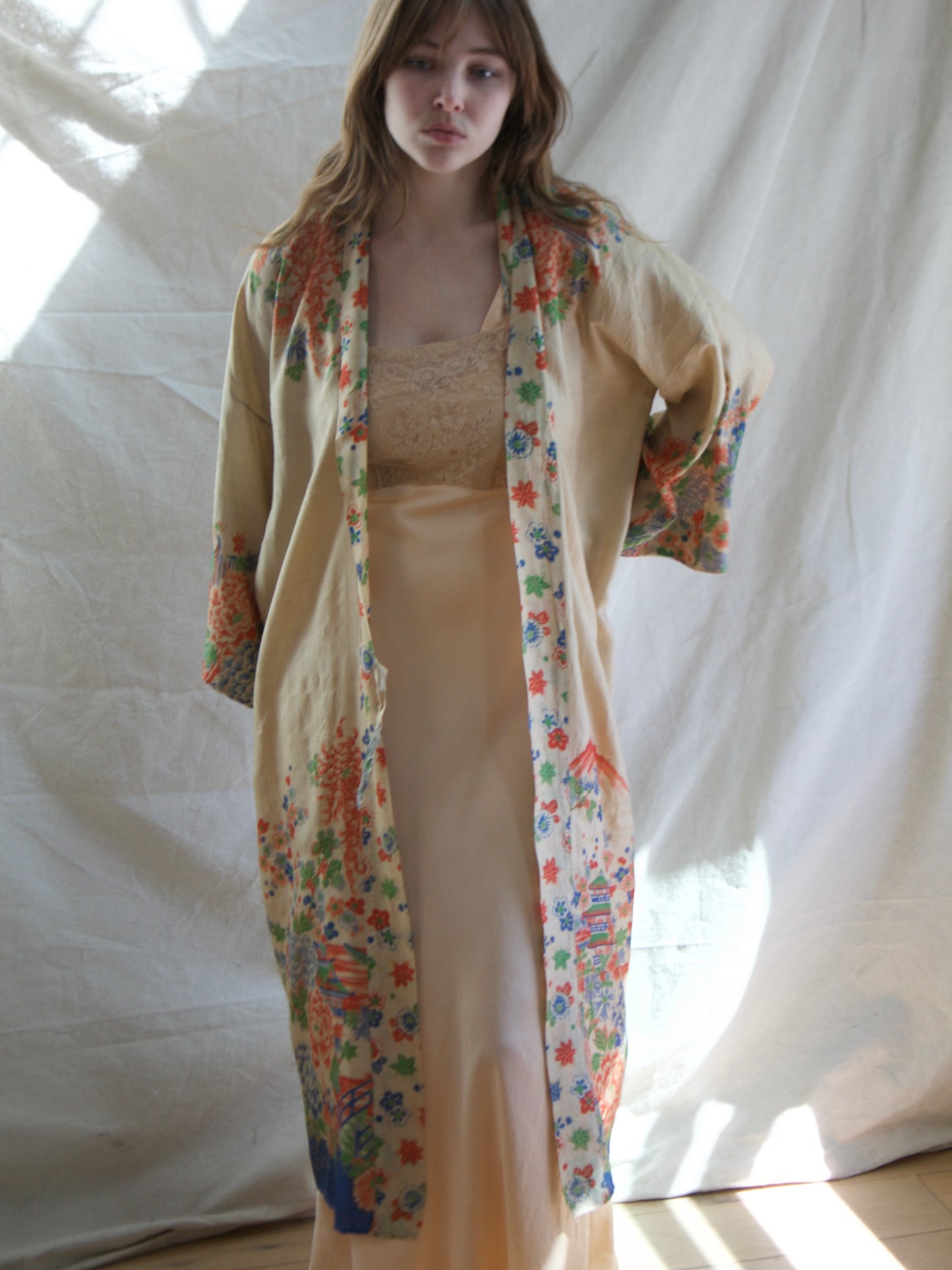 Antique Japanese Pongee Silk Tie Waist Robe