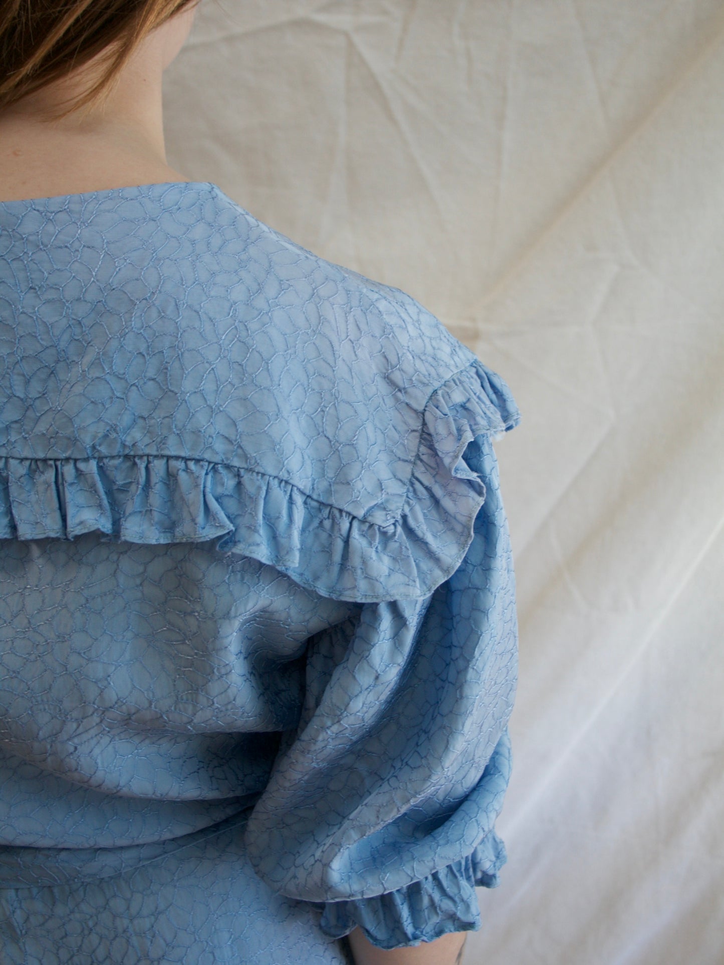 1940s Baby Blue Rayon Ruffle Trim Puff Sleeve Wrap Dressing Gown