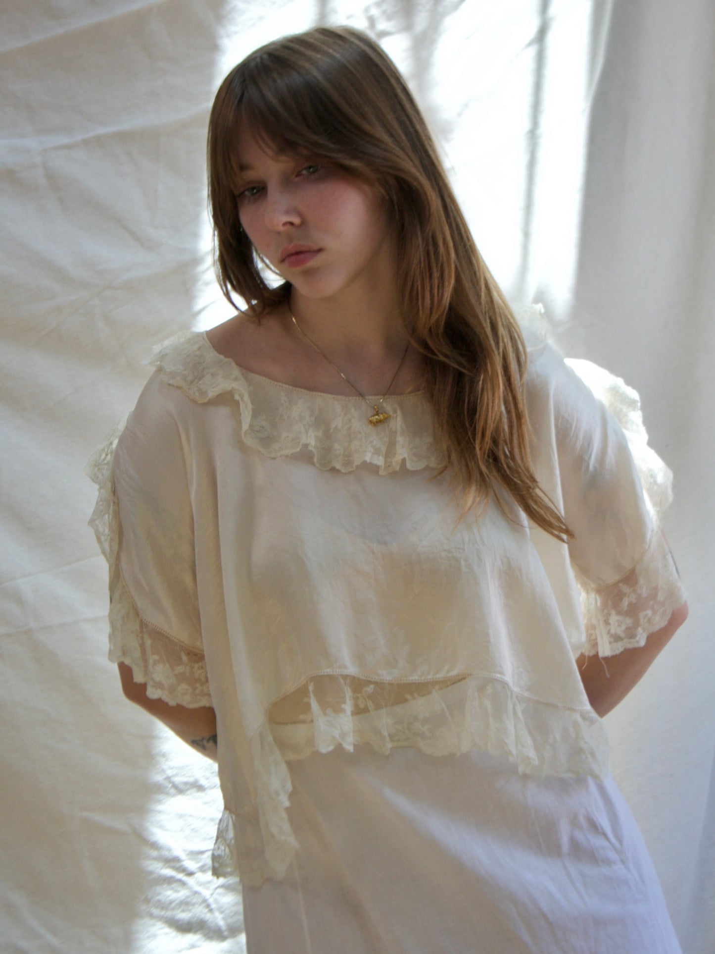 Antique 1920s Eggshell Silk Lace Trim Boudoir Blouse