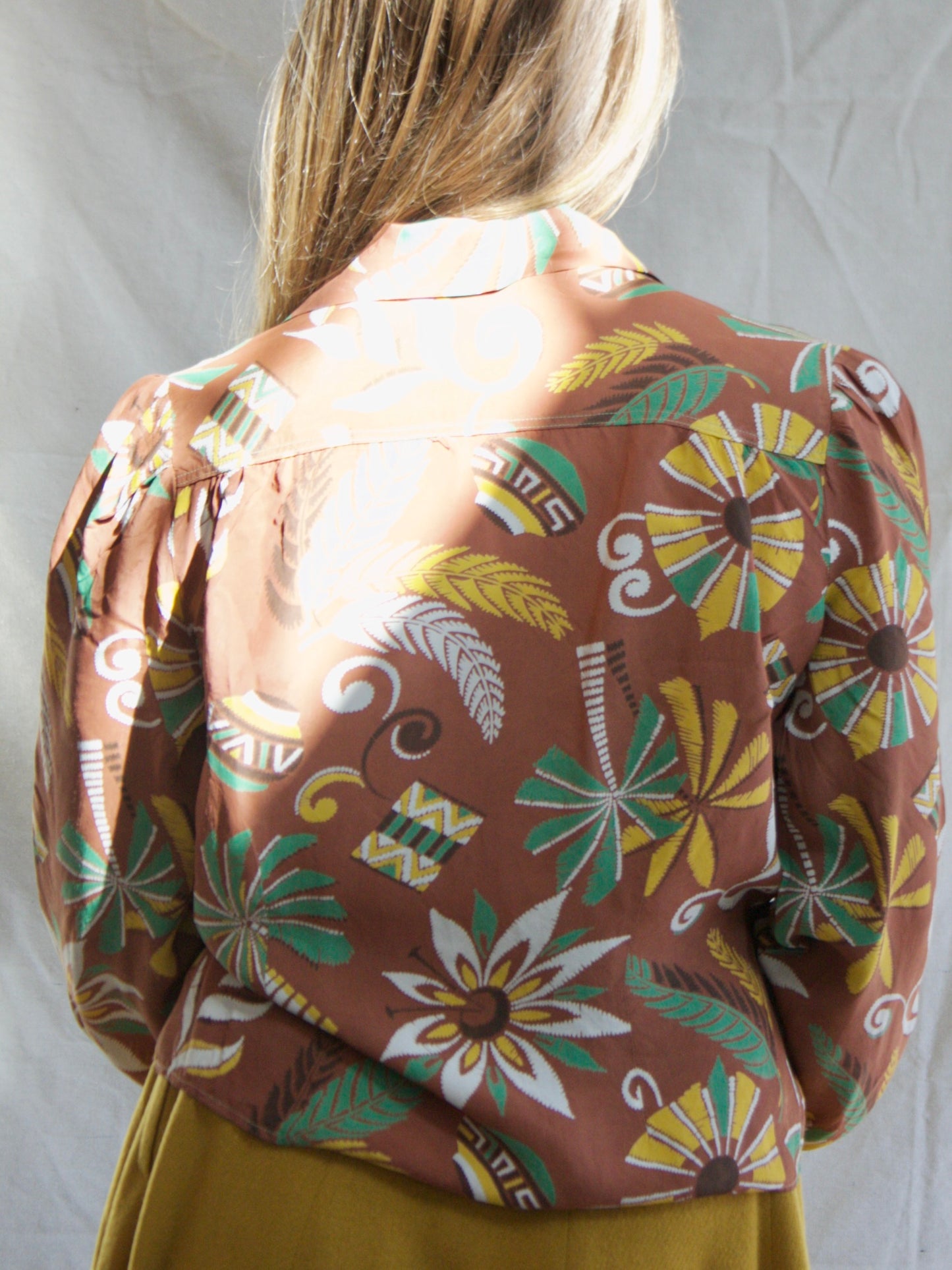 1940s Terracotta Hawaiian Silk Blend Bishop Sleeve Blouse