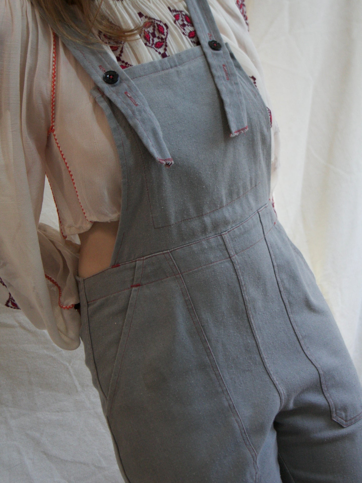 1940s/1950s Faded Cotton Side Button Bib Front Workwear Overalls