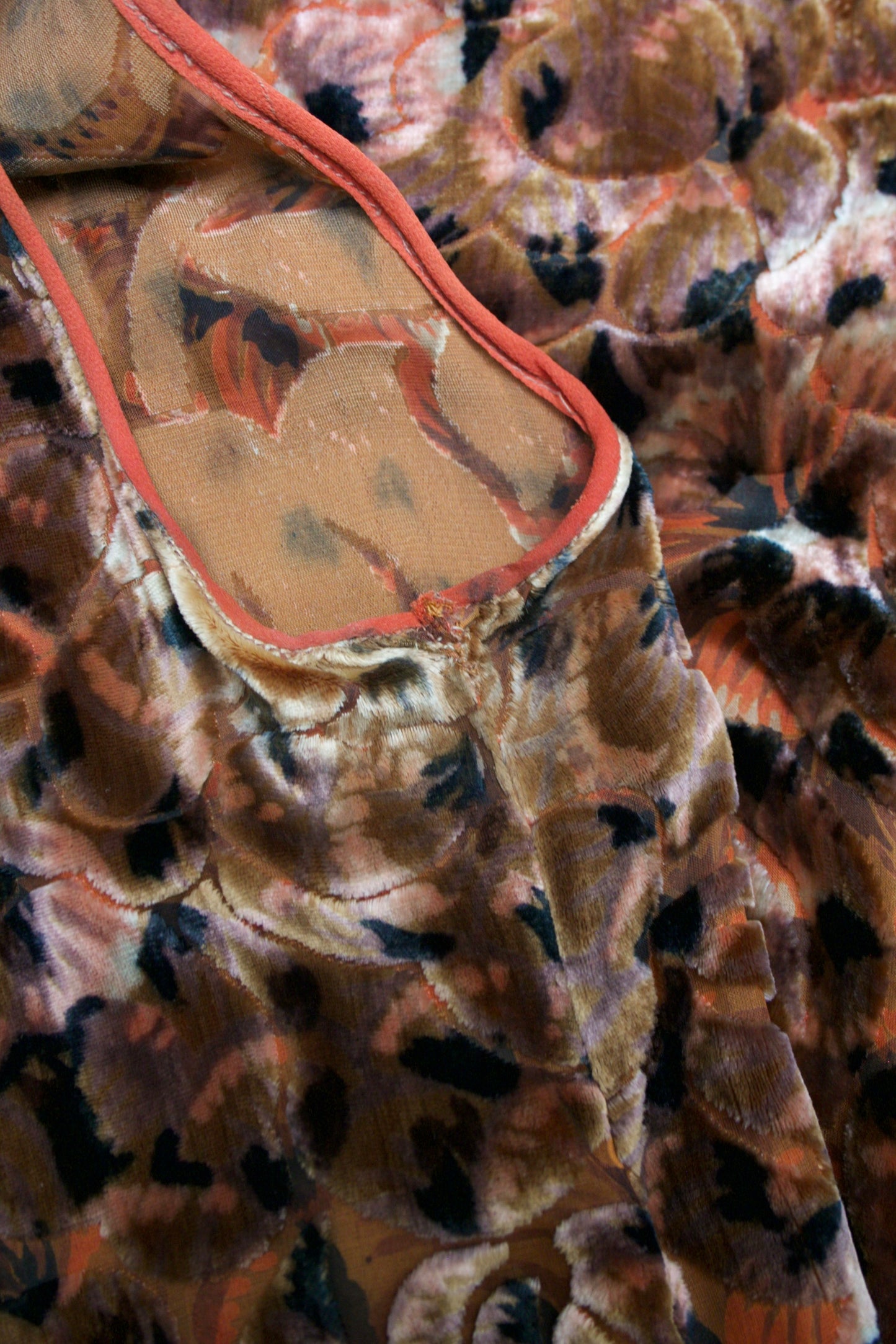 Antique 1920s Autumnal Micro Beaded Devore Velvet & Chiffon Lamé Trim Drop Waist Gown