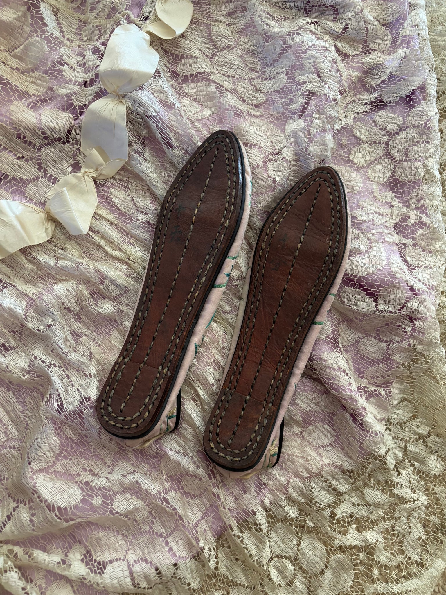 Antique 1920s Boudoir Chinese Hand Embroidered Silk Slippers/ Flats