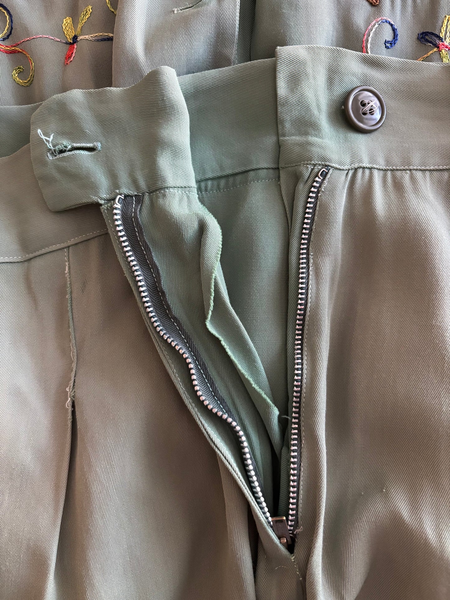 1940s Faded Green Gabardine Western Chain-stitched 2 PC Sportswear Set