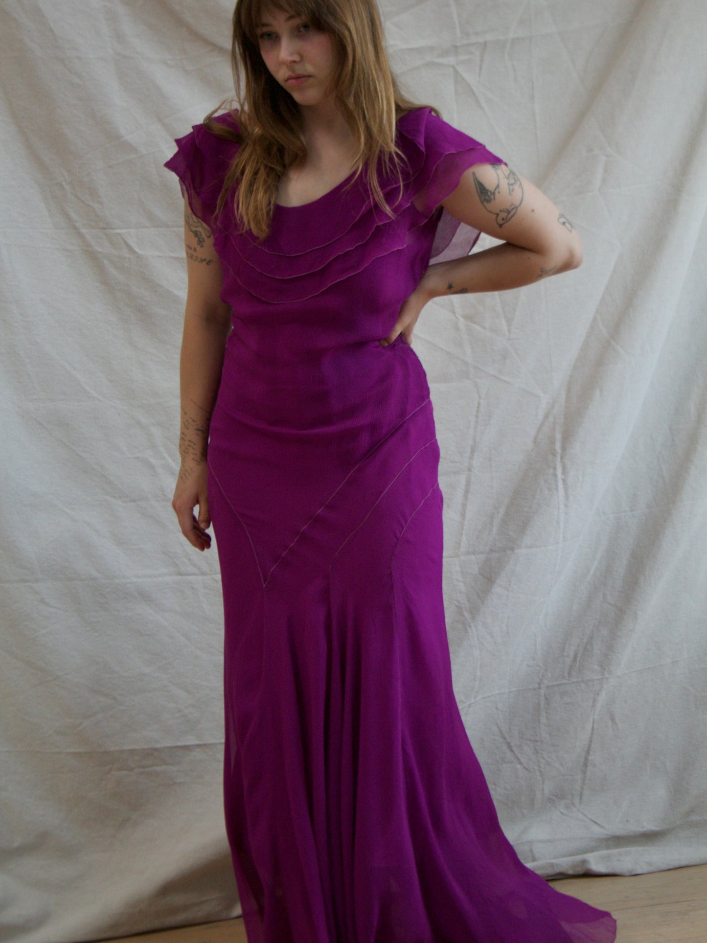 1930s Crinkle Chiffon Silk Fuchsia Plum Bias Cut Gown