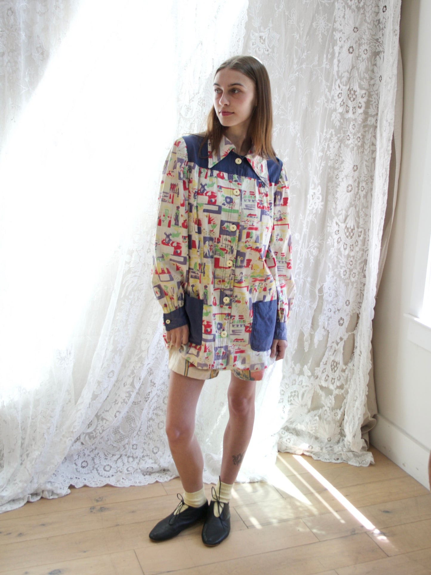 Special 1940s Nursey Rhyme Novelty Print Cotton Smock
