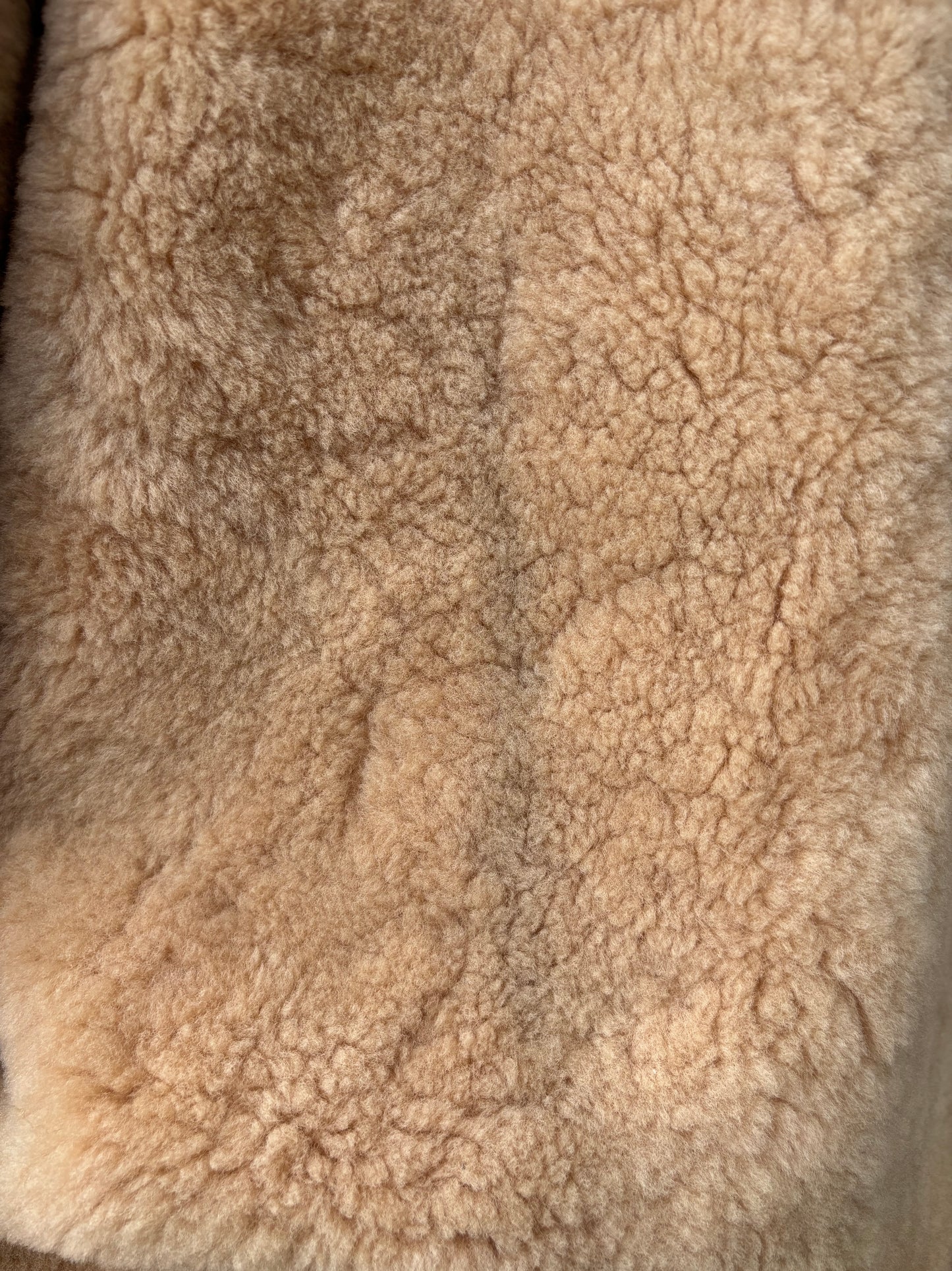 1940s Patterned Two Tone Sheepskin Strong Shoulder Bell Sleeve Coat