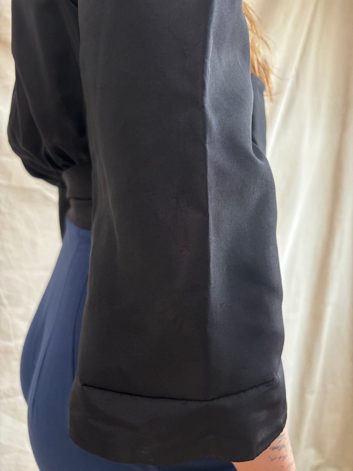 Rare Early 1940s Taffeta Two Tone Hooded Cropped Puff Sleeve Blouse