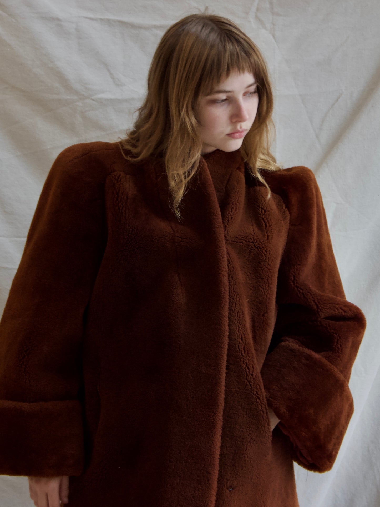 1940s Strong Shoulder Mouton Coat