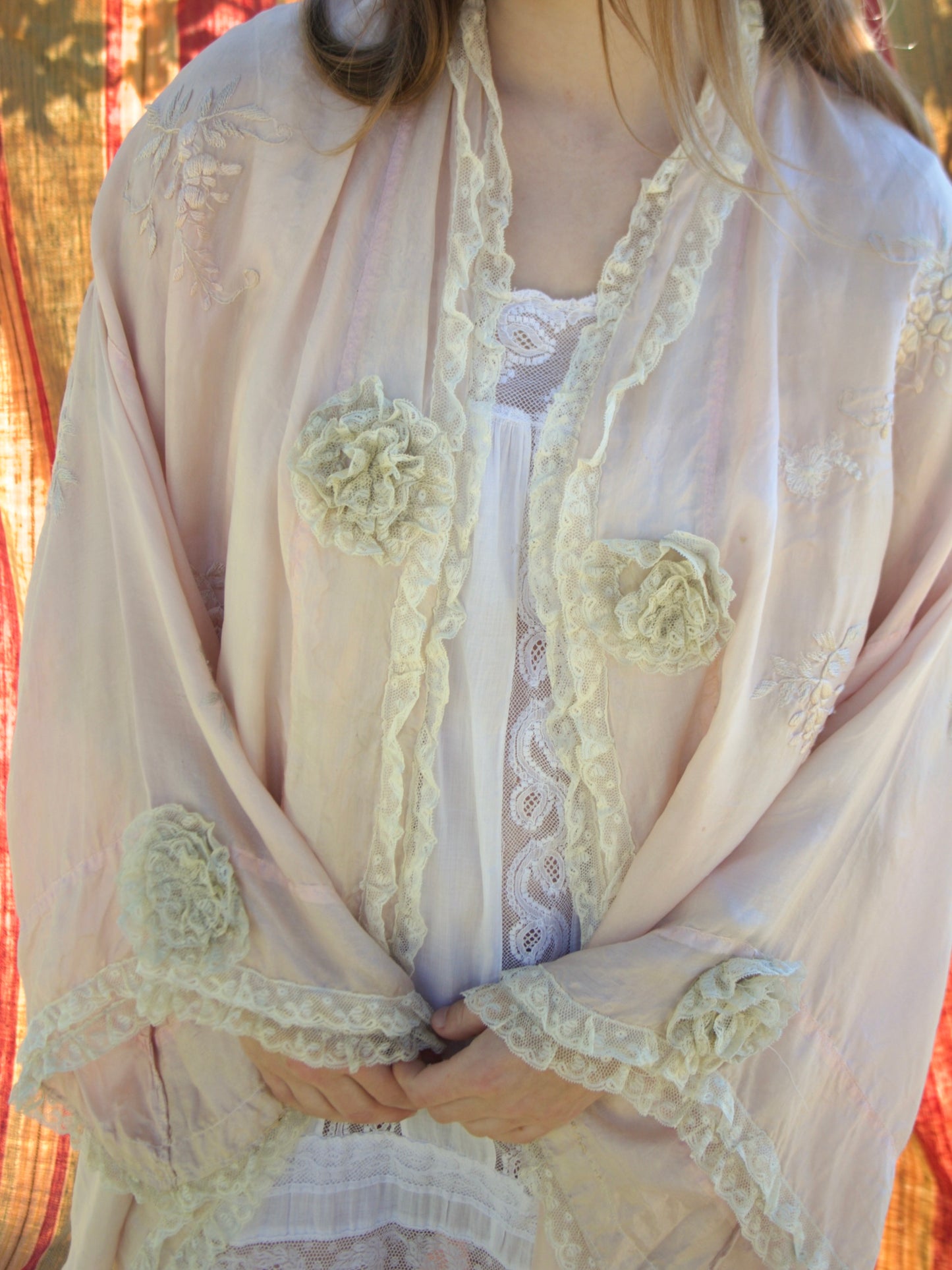 Antique 1920s Pale Pink Tissue Silk Embroidered Lace Trim Boudoir Robe