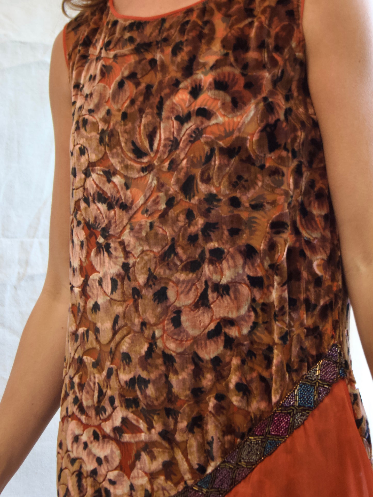 Antique 1920s Autumnal Micro Beaded Devore Velvet & Chiffon Lamé Trim Drop Waist Gown