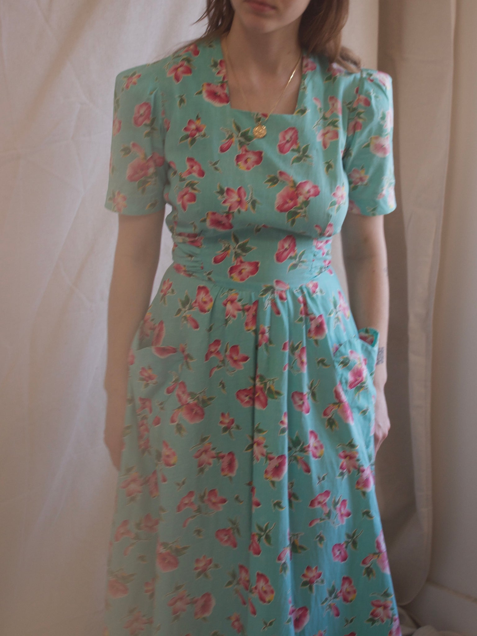 1940s Puff Sleeve Floral Cotton Tie Waist Floor Length Dress * Heart Pockets