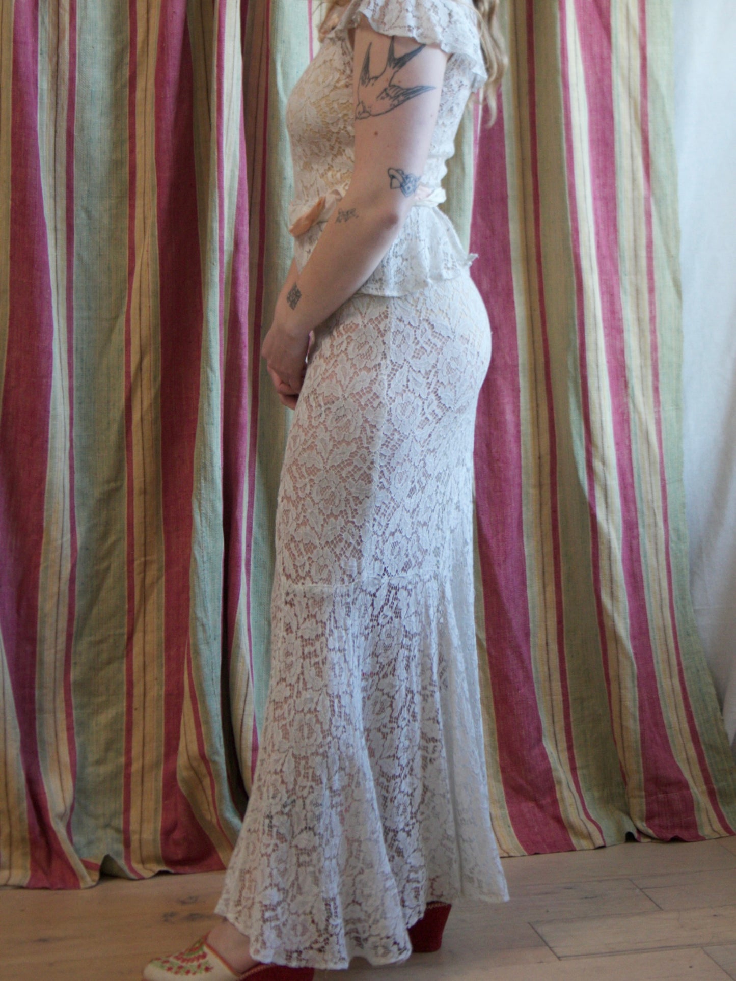1930s Ivory Lace Ribbonwork Rosette Peplum Bias Cut Gown