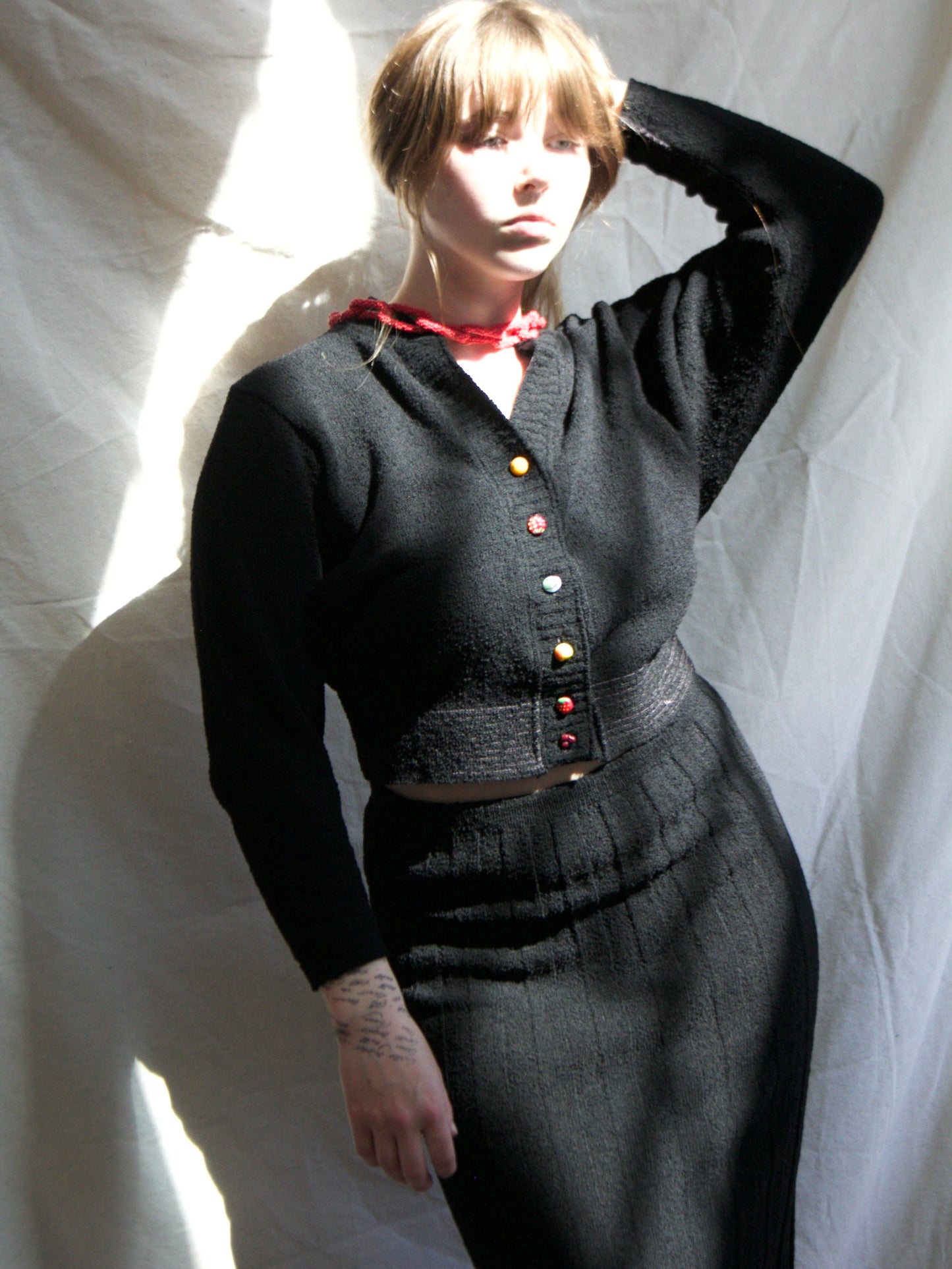 1950s Vampy Boucle Fruit Button Knit 2 PC Skirt Set