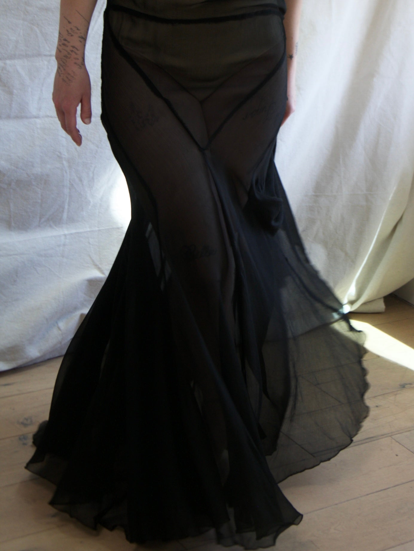 1930s Cowl Neck Vampy Chiffon Deco Seamed Beaded Gown