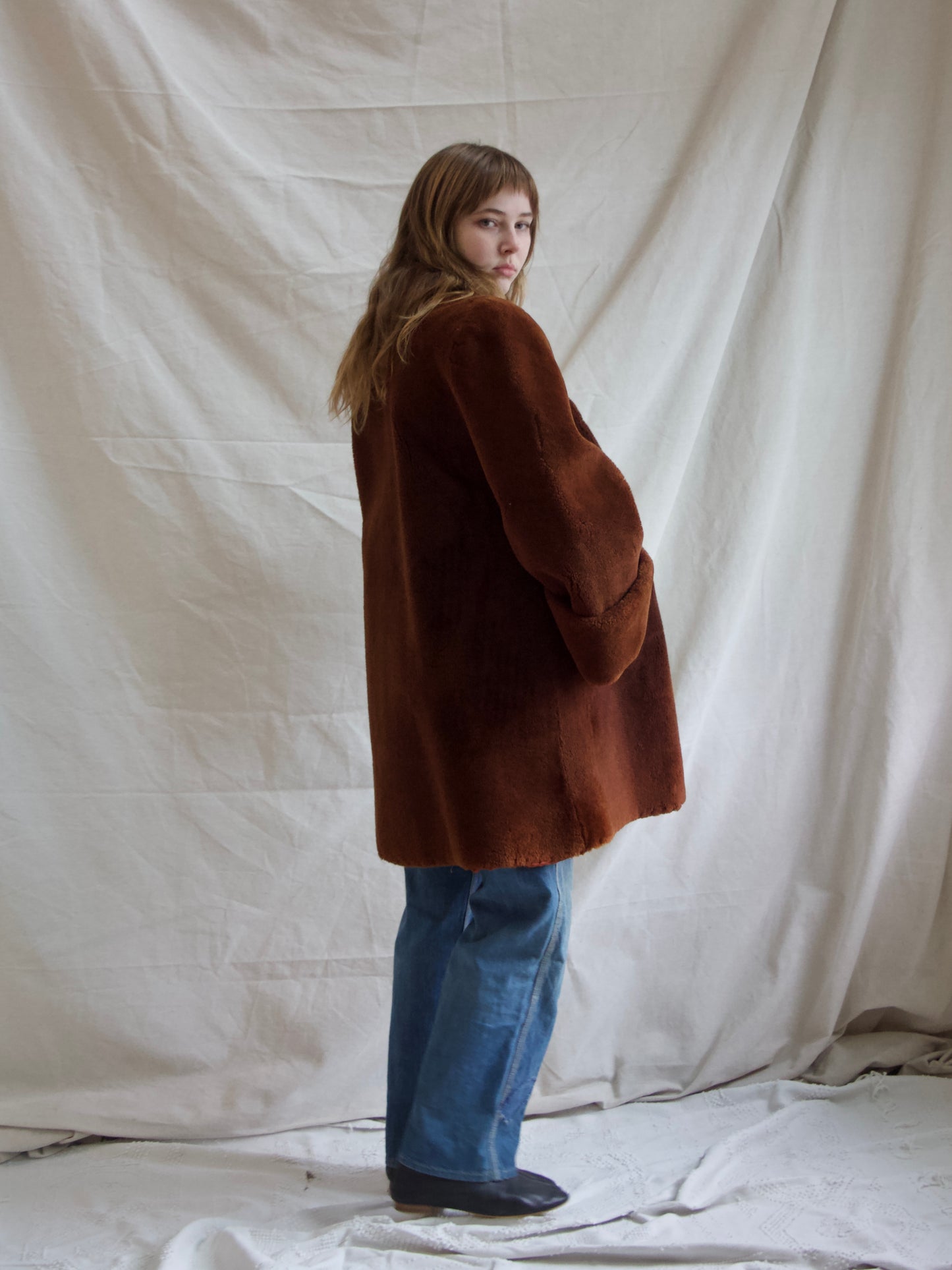 1940s Strong Shoulder Mouton Coat