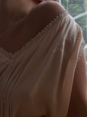 1920s Pale Pink Sumptuous Silk V-Neck Slip Dress