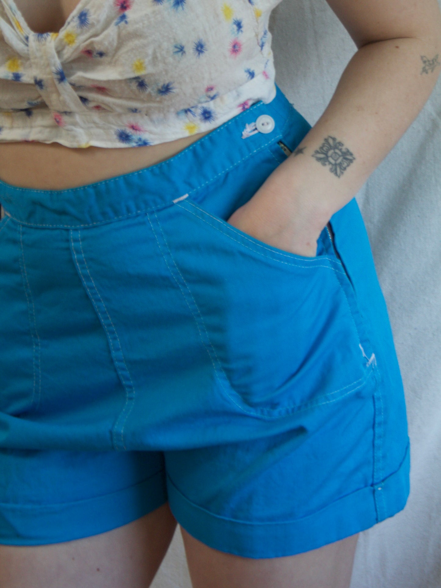 1950s Electric Blue Cotton Side Zip Shorts