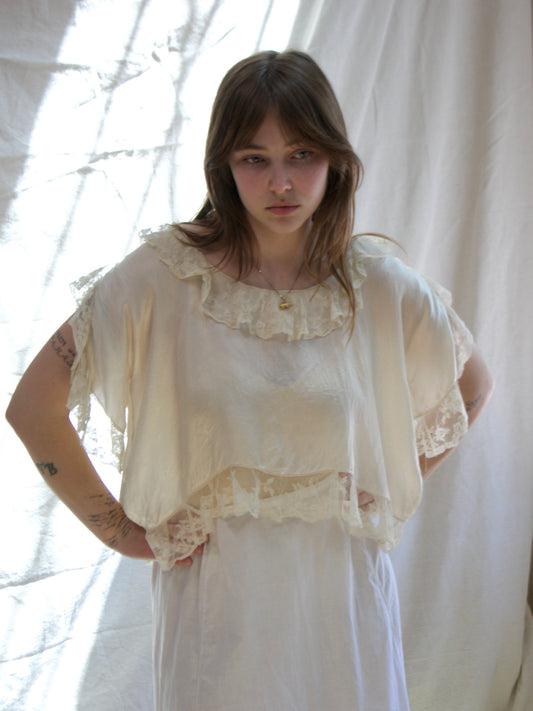 Antique 1920s Eggshell Silk Lace Trim Boudoir Blouse