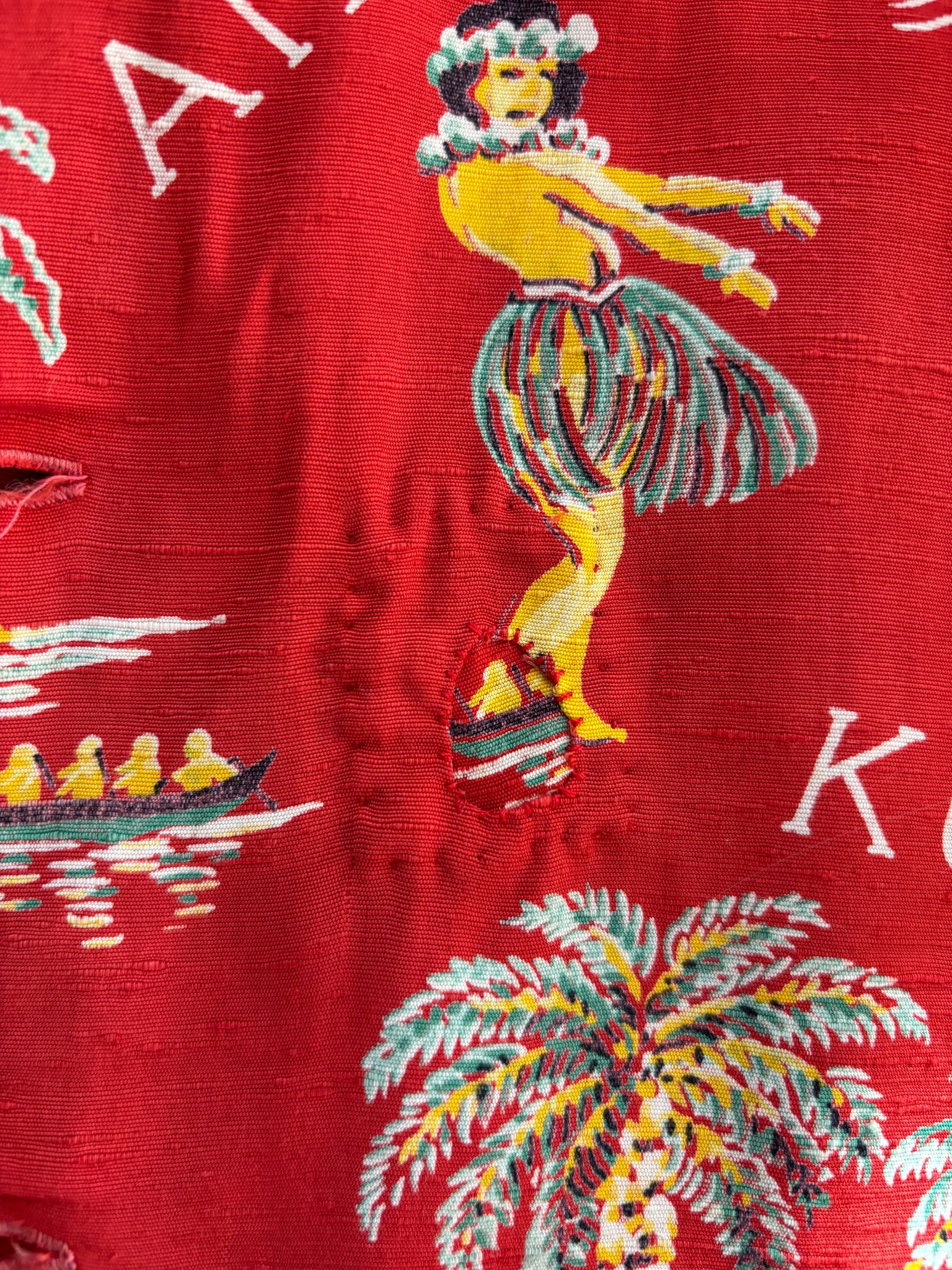 1940s Raw Silk Hawaiian Print Cherry Red Cropped Blouse