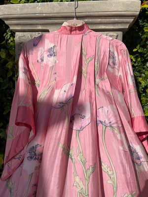 1910s Edwardian Pink Floral Silk Angel Sleeve Dressing Gown