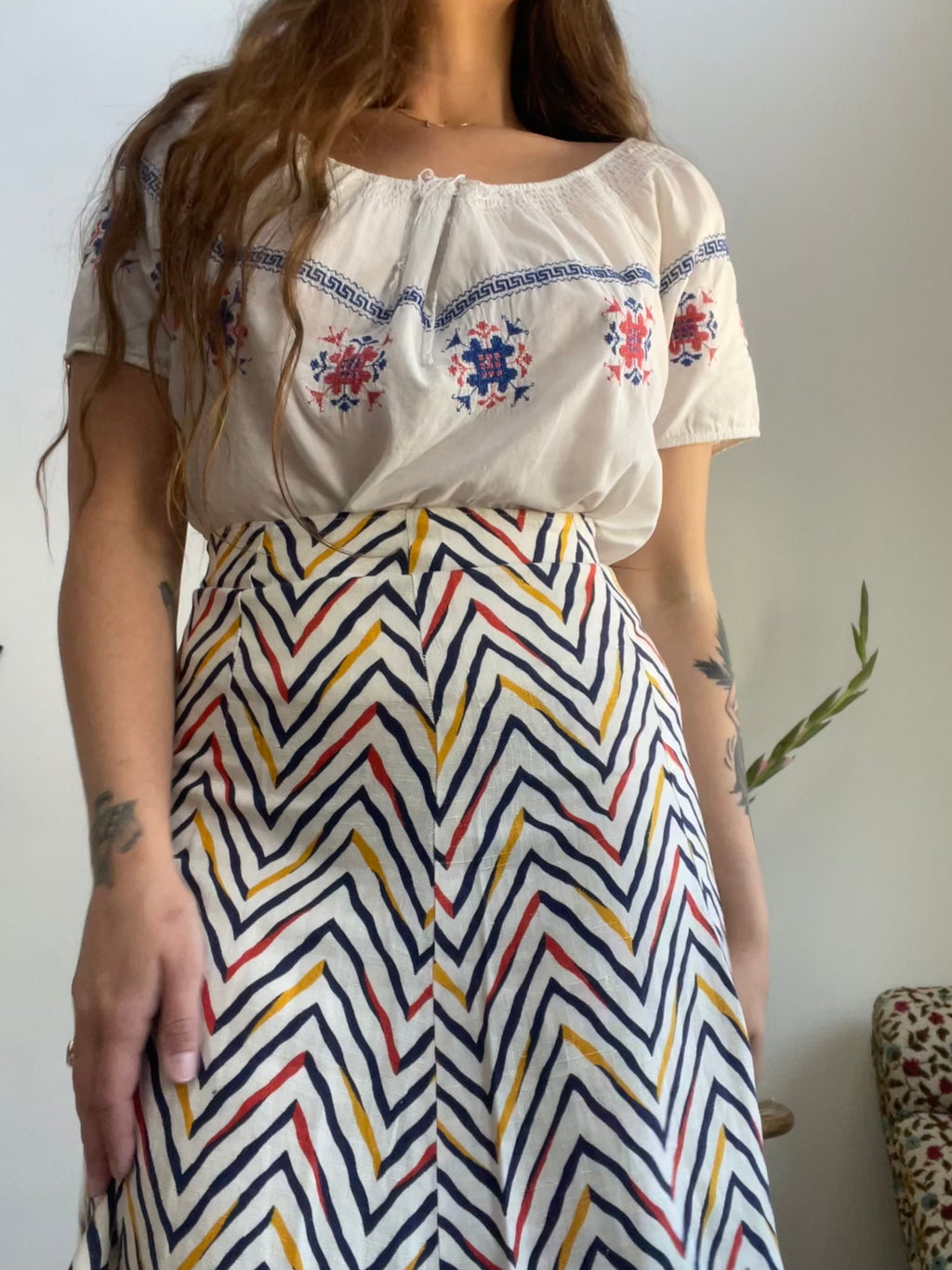 1930s Primary Colored Chevron Deco Print Linen Side zip Skirt