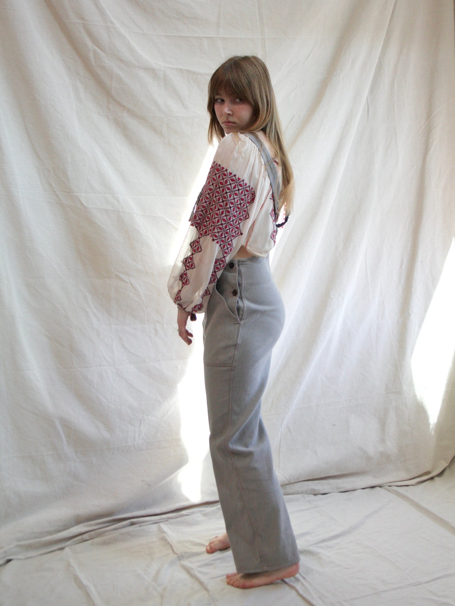 1940s/1950s Faded Cotton Side Button Bib Front Workwear Overalls